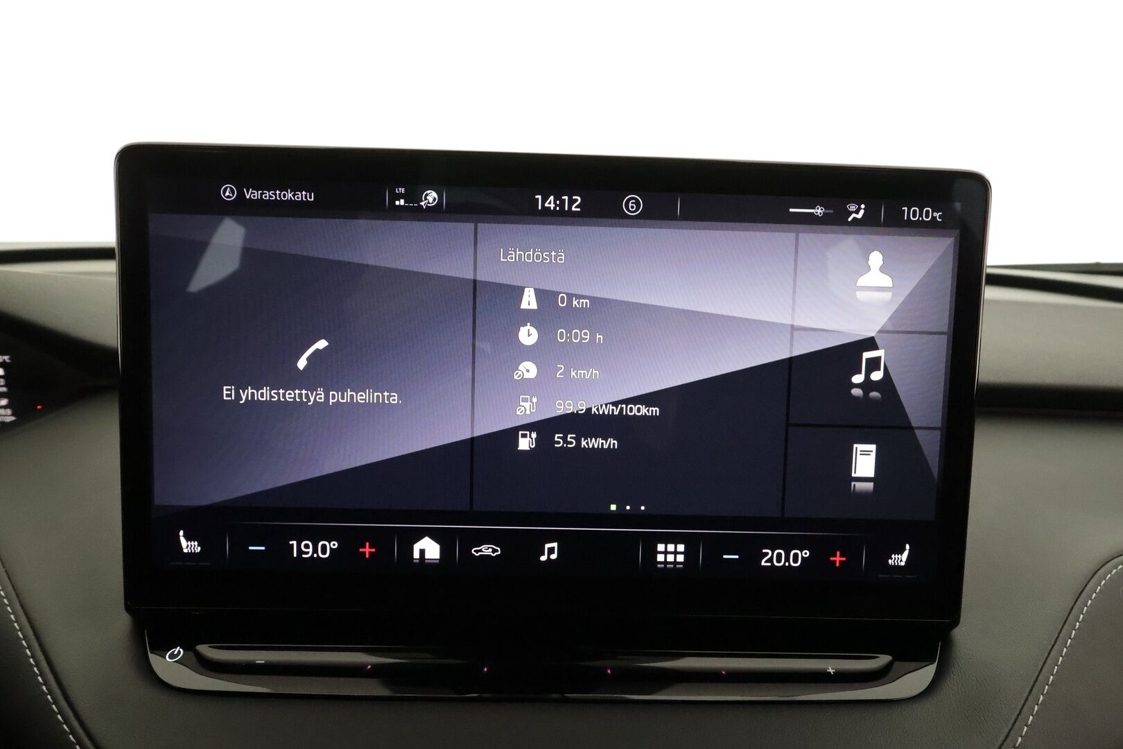 Skoda Enyaq 2021 80 SportLine iV * ILP / Koukku / ACC / Matrix-LED / 360° / Navi / Kaistavahti / Digimittaristo / Keyless * - Akku kuntotarkastettu / Kahdet renkaat