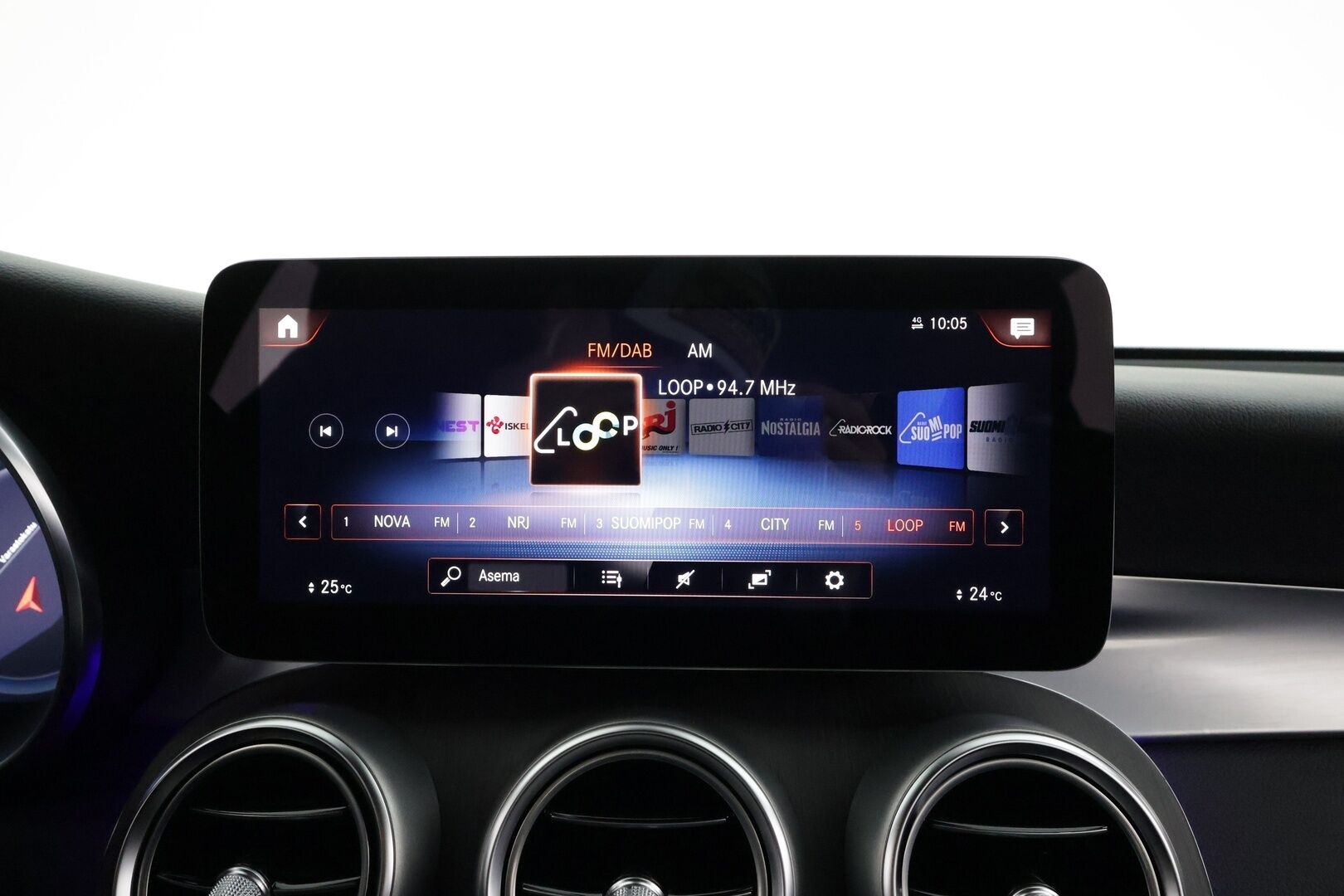 Mercedes-Benz GLC 2021 300 de 4MATIC AMG EQ Power * Distronic / LED-High Performance / P.kamera / Sportpenkit / Navi / Kaistavahti * - Akku kuntotarkastettu SoH 89% / Kahdet renkaat - Osta nyt, maksa vasta ensi vuonna