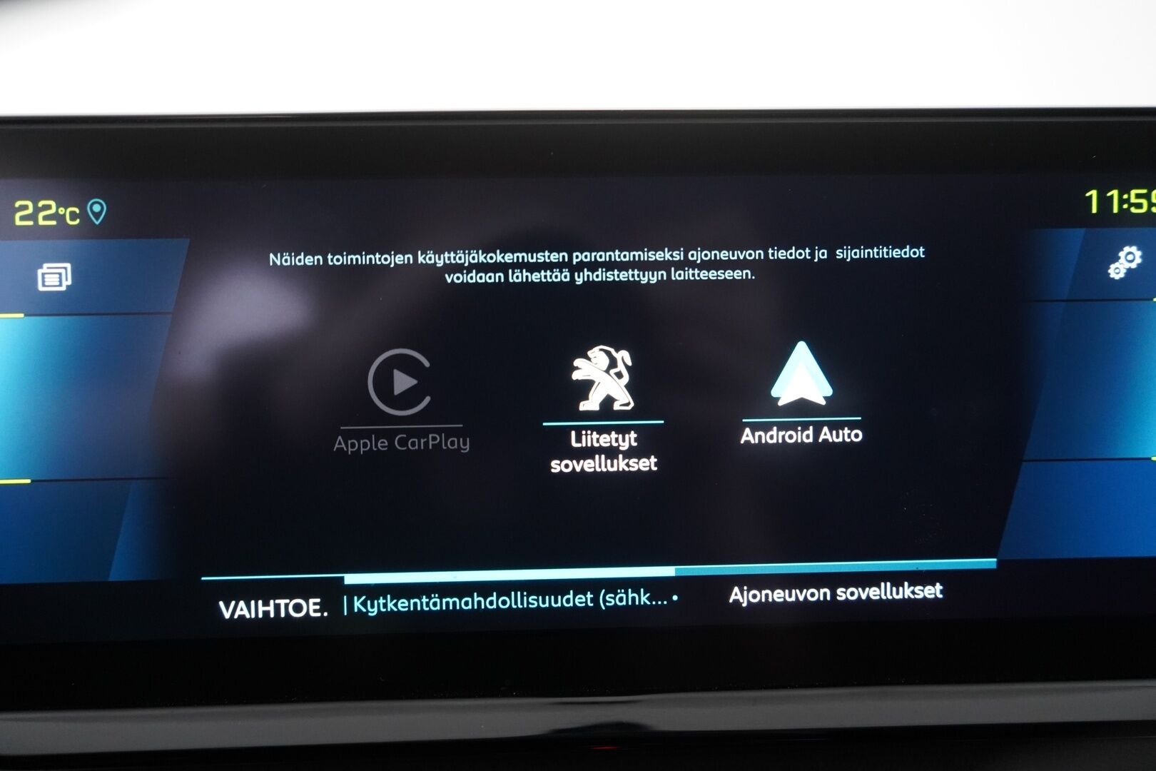PEUGEOT 3008 2021 Hybrid4 300hv AWD EAT8-aut. - 3,99 % KORKOTARJOUS TÄHÄN AUTOON - 31.5. ASTI! - Katso hinta! / Facelift / Sporttipenkit / Koukku / Peruutuskamera / KeylessGo / Navi