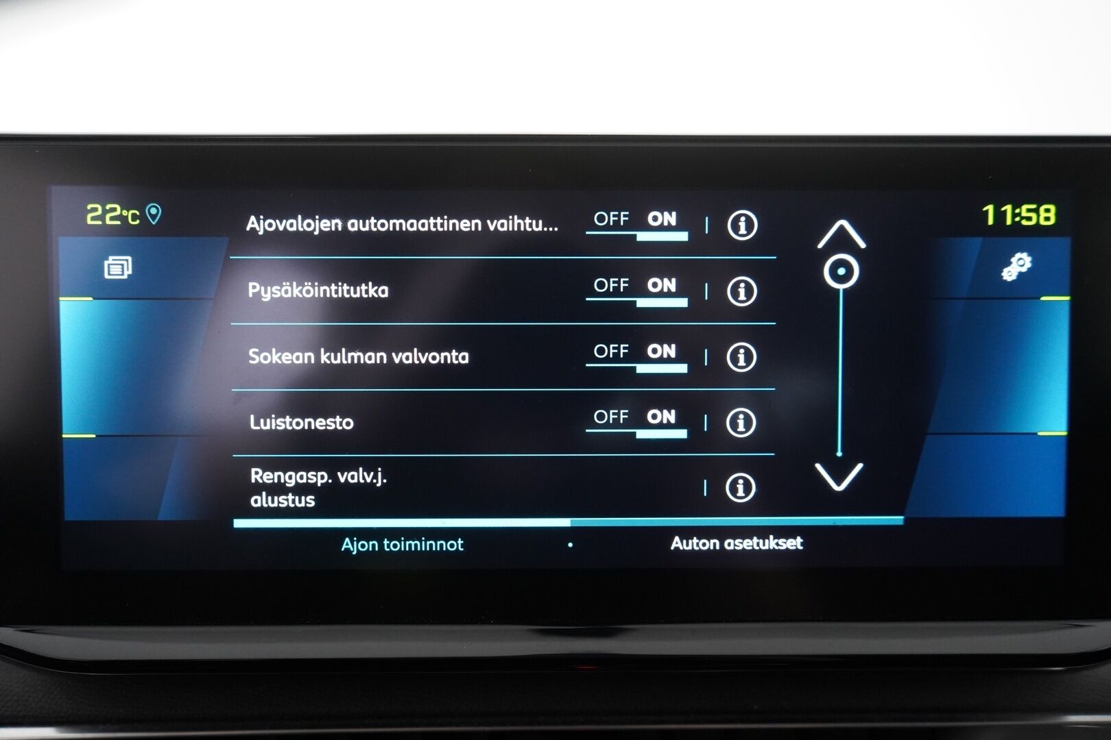 PEUGEOT 3008 2021 Hybrid4 300hv AWD EAT8-aut. - 3,99 % KORKOTARJOUS TÄHÄN AUTOON - 31.5. ASTI! - Katso hinta! / Facelift / Sporttipenkit / Koukku / Peruutuskamera / KeylessGo / Navi
