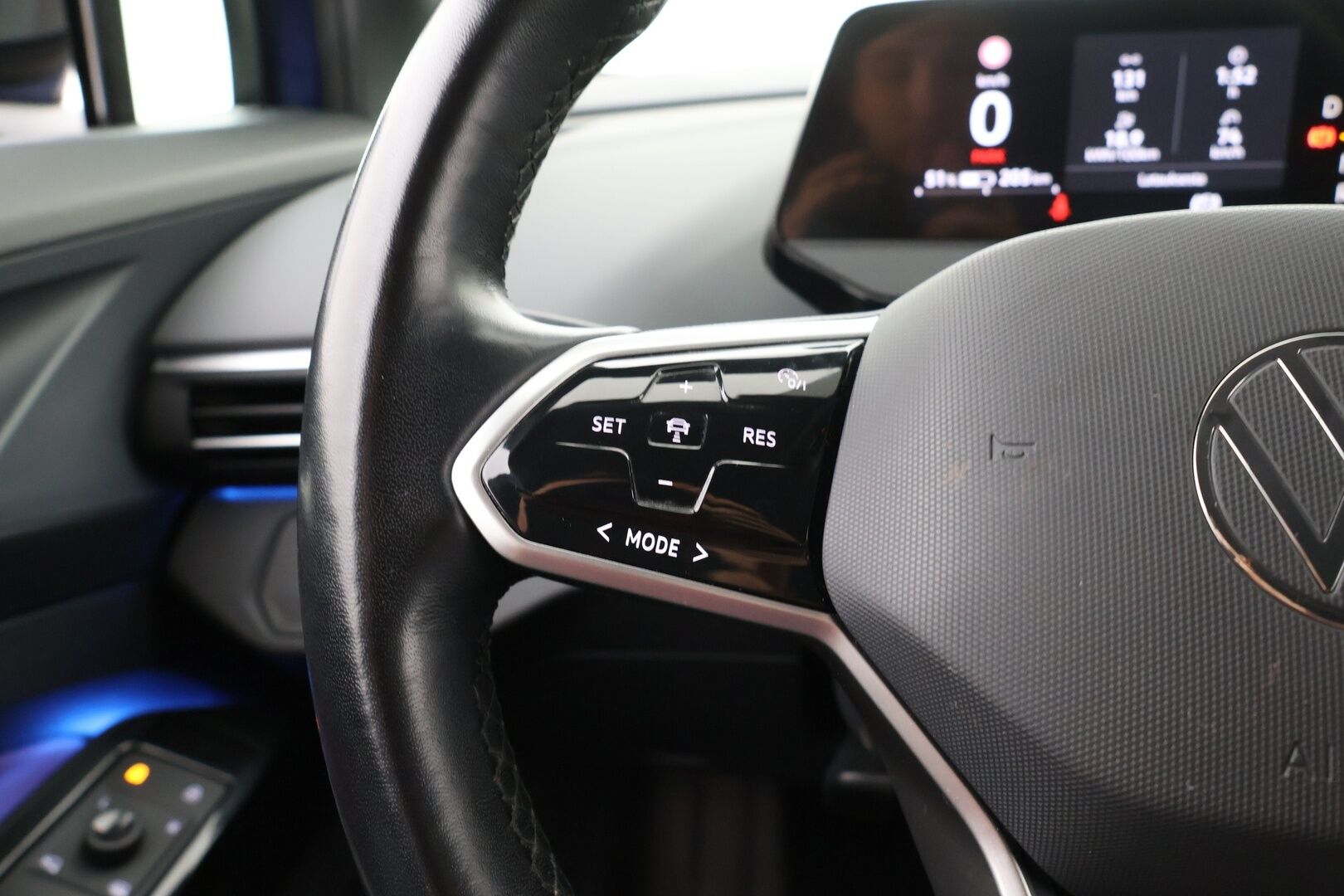 VOLKSWAGEN ID.4 2021 Pro Performance 1ST 150 kW, akku 77 kWh - | ACC | Koukku | P-Kamera | Navi | ILP | Ennakkomyynnissä! |