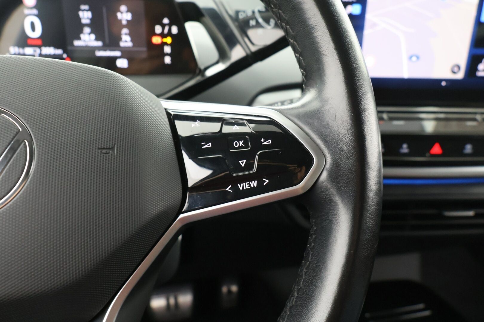 VOLKSWAGEN ID.4 2021 Pro Performance 1ST 150 kW, akku 77 kWh - | ACC | Koukku | P-Kamera | Navi | ILP | Ennakkomyynnissä! |