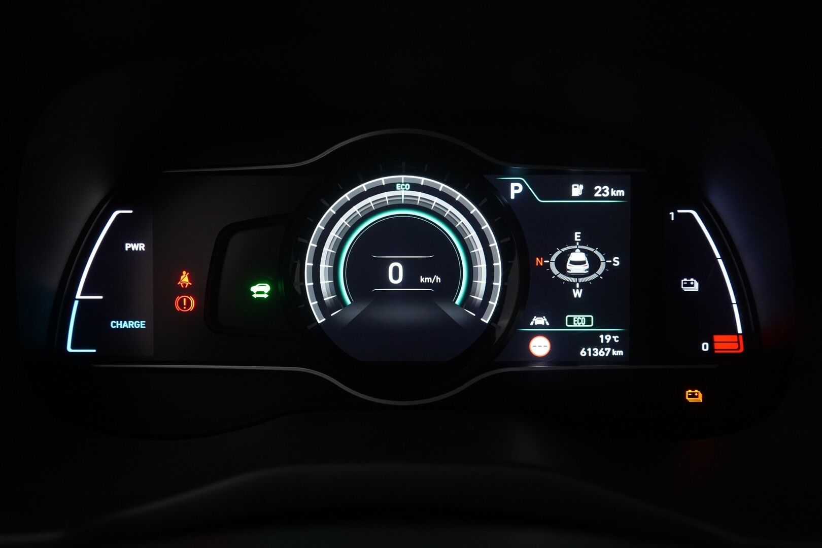 HYUNDAI KONA 2019 electric 64 kWh 204 hv Style - SUOMEN EDULLISIN 64kWh! / Adapt.Vakkari / Ilmastoidut nahat / KRELL / Lämpöpumppu / P-Kamera / HUD / Sähköpenkit
