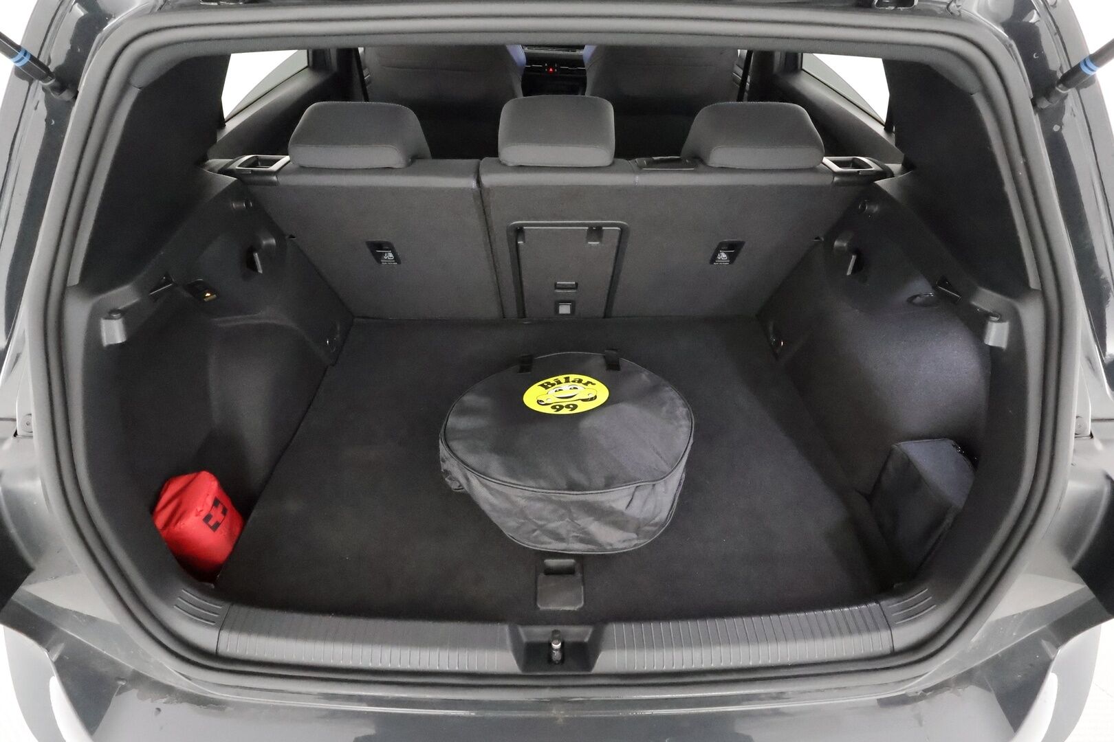 Volkswagen Golf 2021 GTE 180 kW (PHEV) DSG * ACC / LED / P.Kamera / Digimittaristo / Navi / Kaistavahti / Keyless * - 2x Latauskaapelit / Kahdet renkaat - HULLU BLACKWEEK KORKOTARJOUS 2,49%