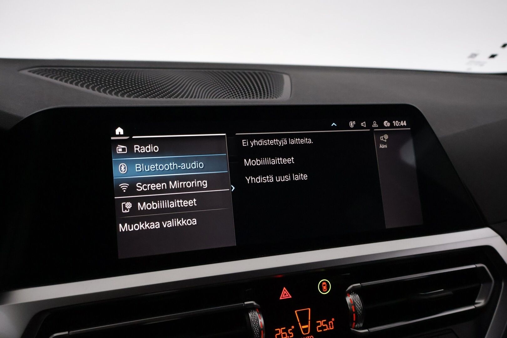 BMW 330 2021 G21 Touring 330e xDrive Business Sport *P-Kamera / Digimittari / Vakkari / Premium Audio / S.lisälämmitin / Sporttipenkit / Navi / S.Luukku* - *Kahdet asialliset renkaat ja vanteet / Asiallisesti huollettu!* - HULLUT AVAJAISHULINAT KORKOTARJOUS 3,29 %