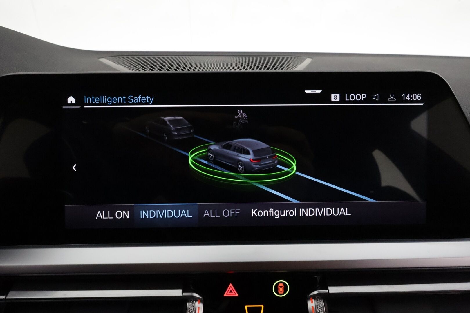 BMW 330 2022 G21 Touring 330e xDrive A Charged Edition M-Sport *ACC / P.tutkat / LED / Navi / Sporttipenkit* - Kahdet renkaat aluvanteilla - Osta nyt, maksa vasta ensi vuonna