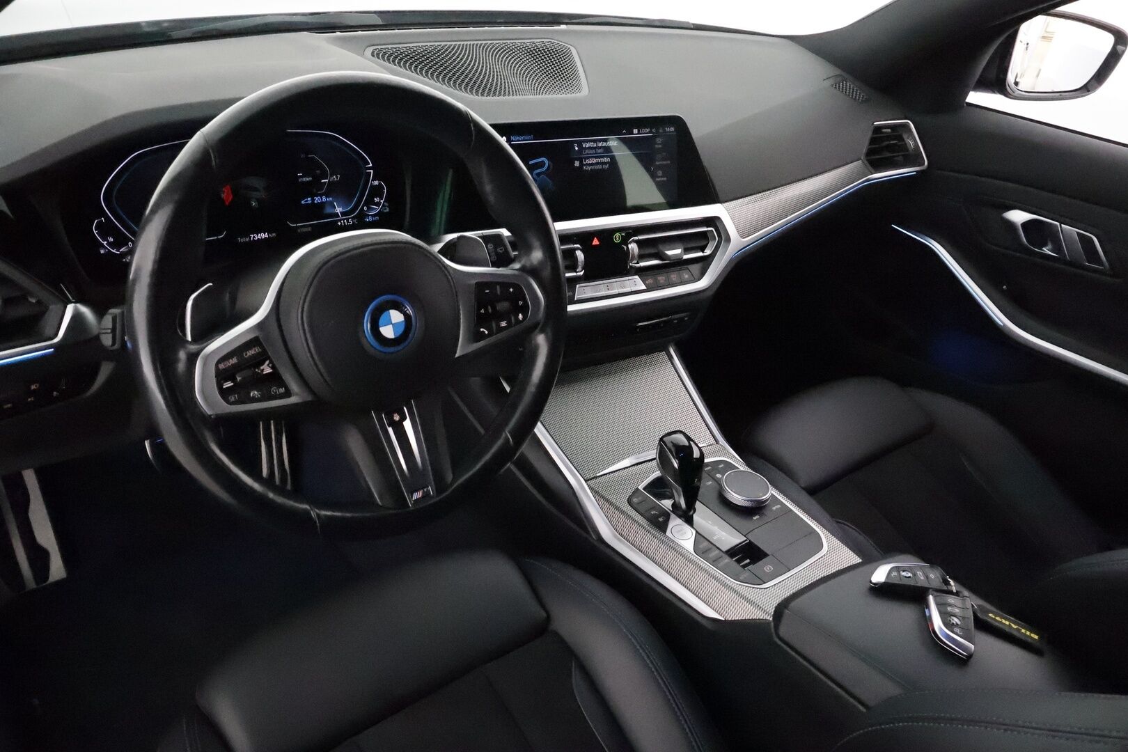 BMW 330 2022 G21 Touring 330e xDrive A Charged Edition M-Sport *ACC / P.tutkat / LED / Navi / Sporttipenkit* - Kahdet renkaat aluvanteilla - Osta nyt, maksa vasta ensi vuonna