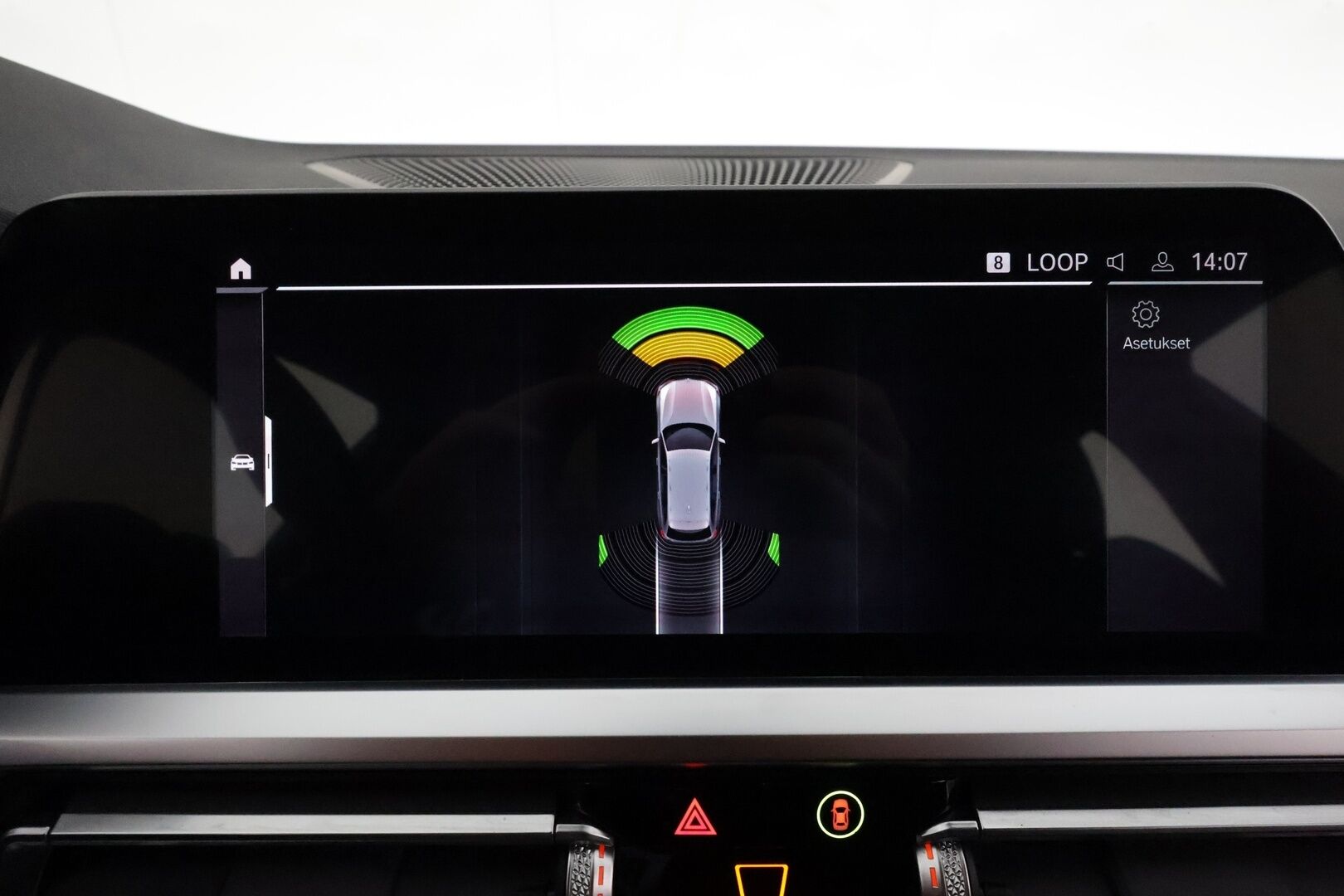 BMW 330 2022 G21 Touring 330e xDrive A Charged Edition M-Sport *ACC / P.tutkat / LED / Navi / Sporttipenkit* - Kahdet renkaat aluvanteilla - Osta nyt, maksa vasta ensi vuonna