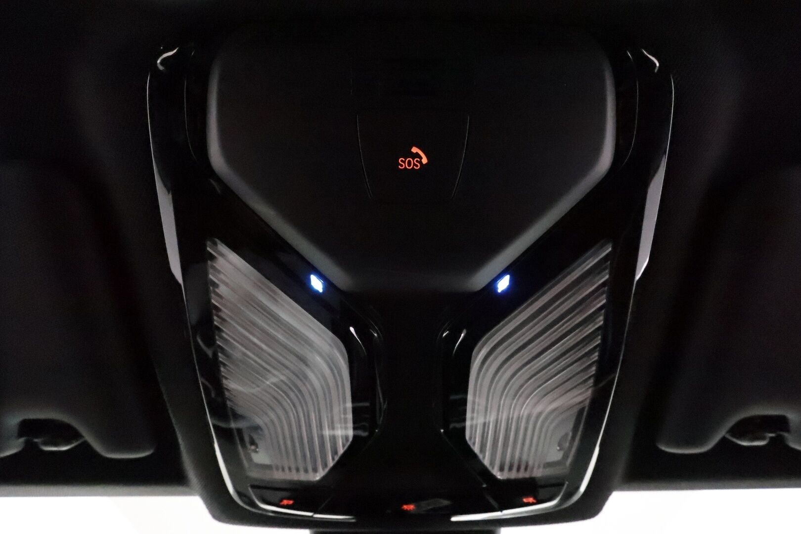 BMW 330 2022 G21 Touring 330e xDrive A Charged Edition M-Sport *ACC / P.tutkat / LED / Navi / Sporttipenkit* - Kahdet renkaat aluvanteilla - Osta nyt, maksa vasta ensi vuonna