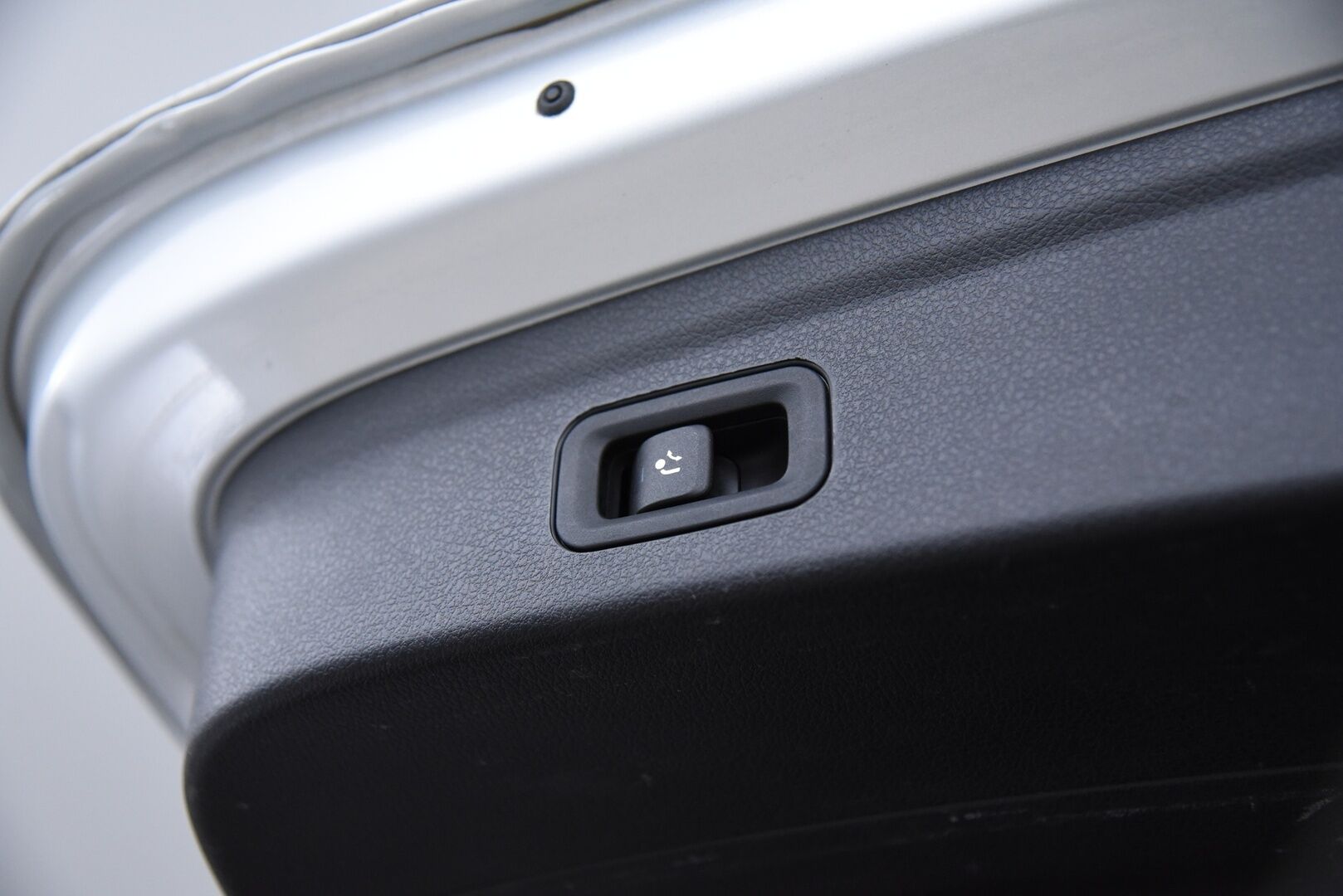 Mercedes-Benz GLE 2021 350 de 4MATIC EQ Power AMG ** Adapt.Vak / HUD / Burmester / Ilmastoidut & Hierovat / 360-Kamera / Ilma-alusta ** - Huippuvarusteltu Yksilö!