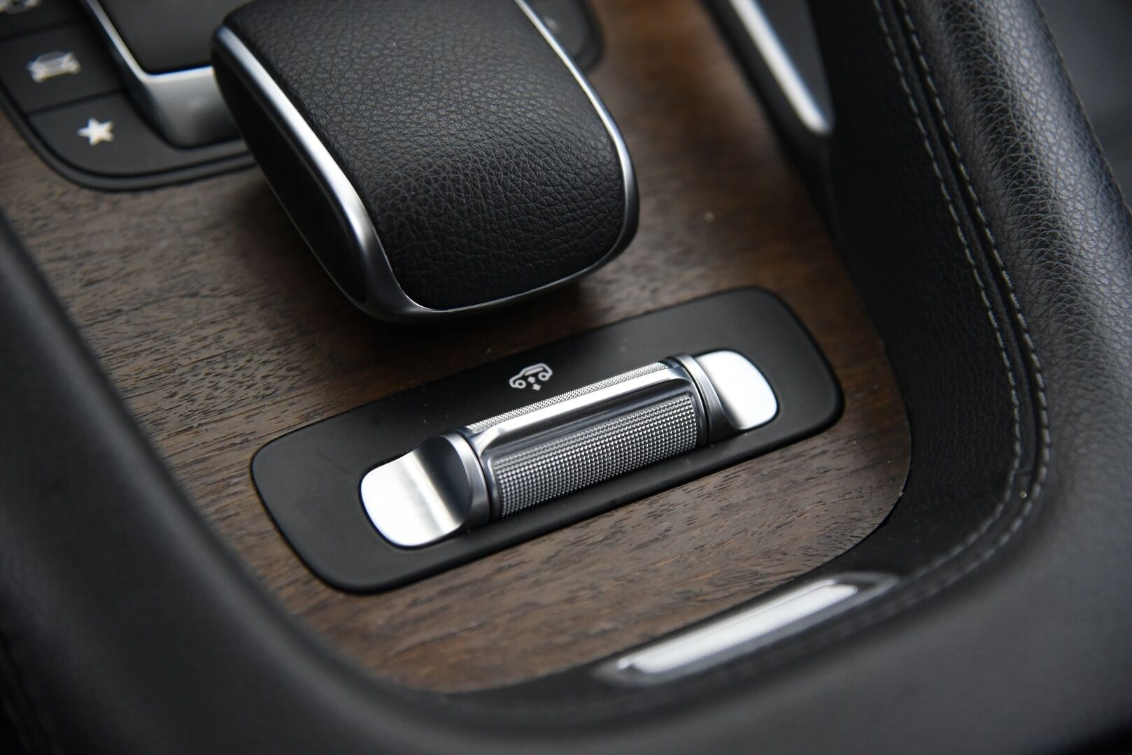 Mercedes-Benz GLE 2021 350 de 4MATIC EQ Power AMG ** Adapt.Vak / HUD / Burmester / Ilmastoidut & Hierovat / 360-Kamera / Ilma-alusta ** - Huippuvarusteltu Yksilö!