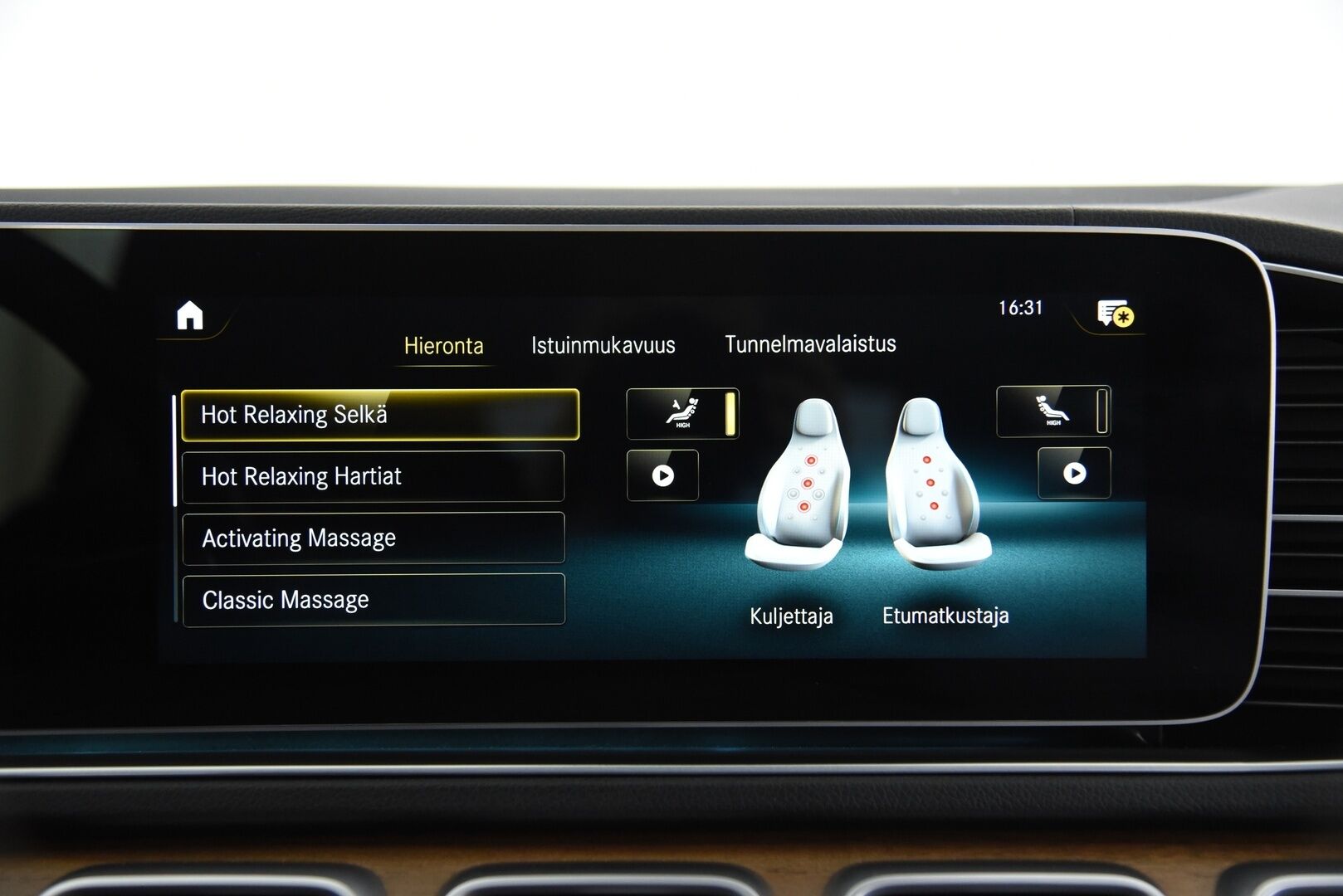 Mercedes-Benz GLE 2021 350 de 4MATIC EQ Power AMG ** Adapt.Vak / HUD / Burmester / Ilmastoidut & Hierovat / 360-Kamera / Ilma-alusta ** - Huippuvarusteltu Yksilö!