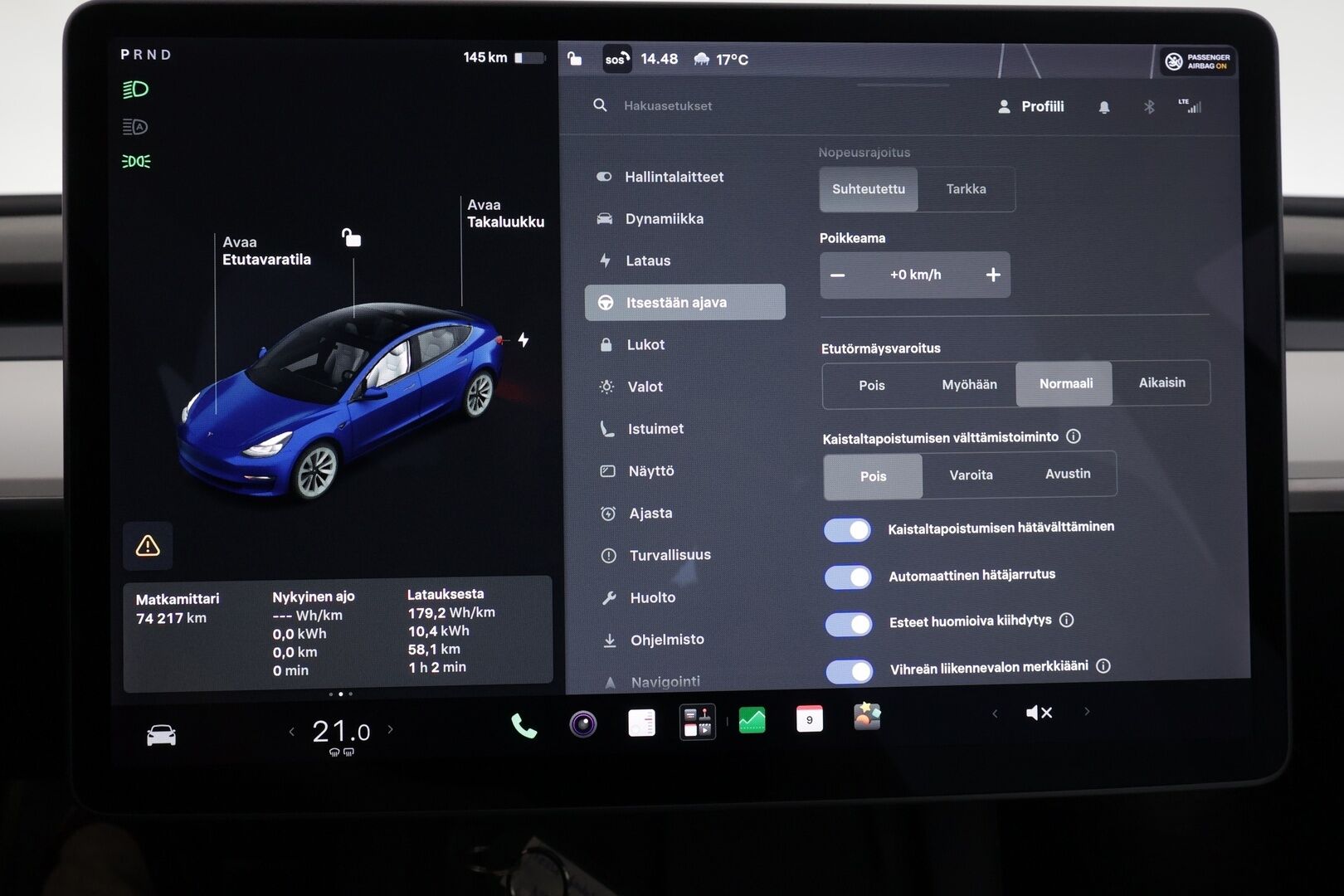 Tesla Model 3 2021 Long Range - | ACC | ILP | Koukku | Valkoiset nahat | Matrix | Premium Audio | Lasikatto | Muistipenkki | P.kamera | Lämm. ratti | 2x renkaat aluin | 
