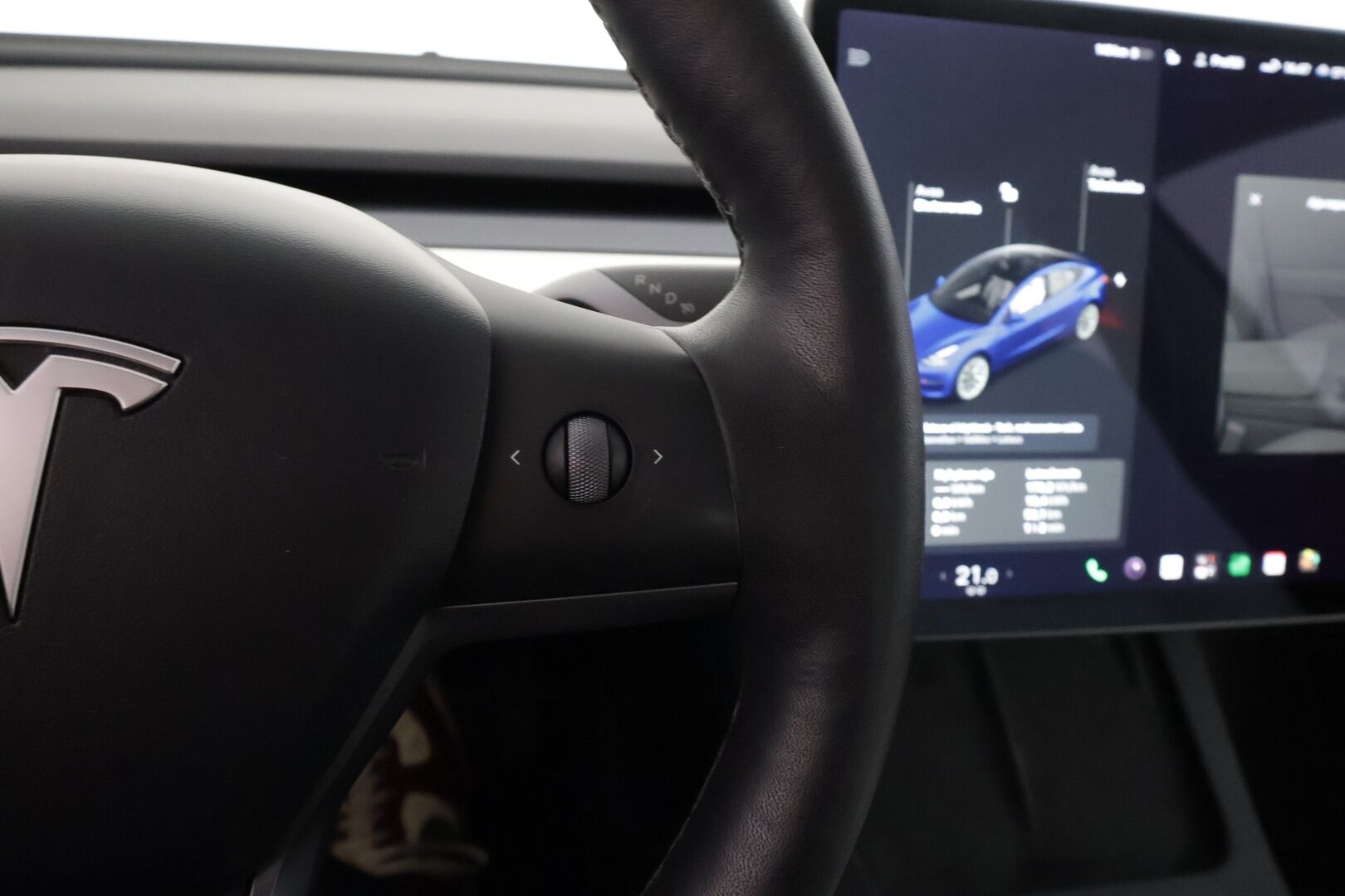 Tesla Model 3 2021 Long Range - | ACC | ILP | Koukku | Valkoiset nahat | Matrix | Premium Audio | Lasikatto | Muistipenkki | P.kamera | Lämm. ratti | 2x renkaat aluin | 