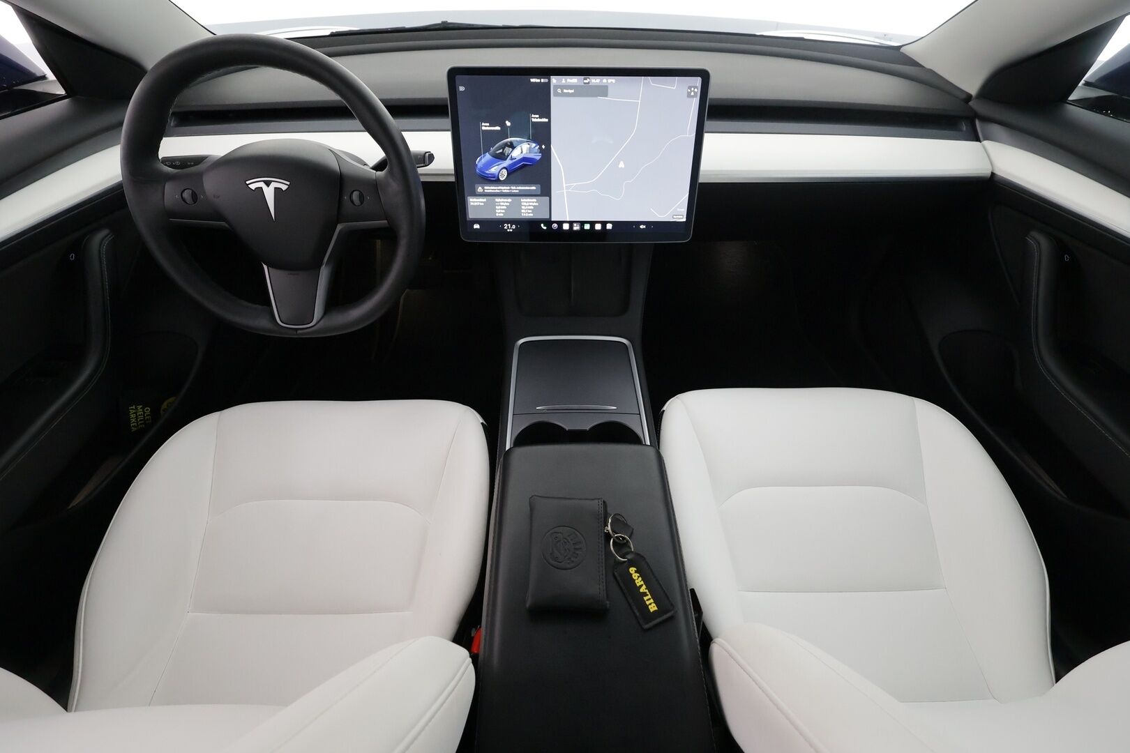 Tesla Model 3 2021 Long Range - | ACC | ILP | Koukku | Valkoiset nahat | Matrix | Premium Audio | Lasikatto | Muistipenkki | P.kamera | Lämm. ratti | 2x renkaat aluin | 
