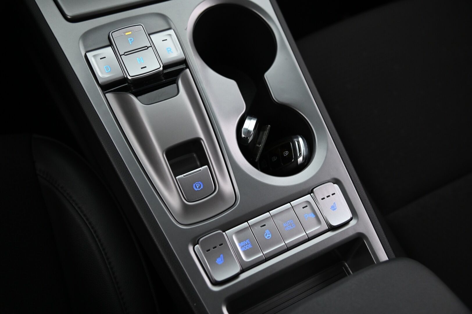 Hyundai KONA 2020 electric 64 kWh 204 hv Style*ILP / Krell / ACC / P.Kamera / Navi* - *Kahdet renkaat alumiinivanteilla! / Juuri saapunut!*