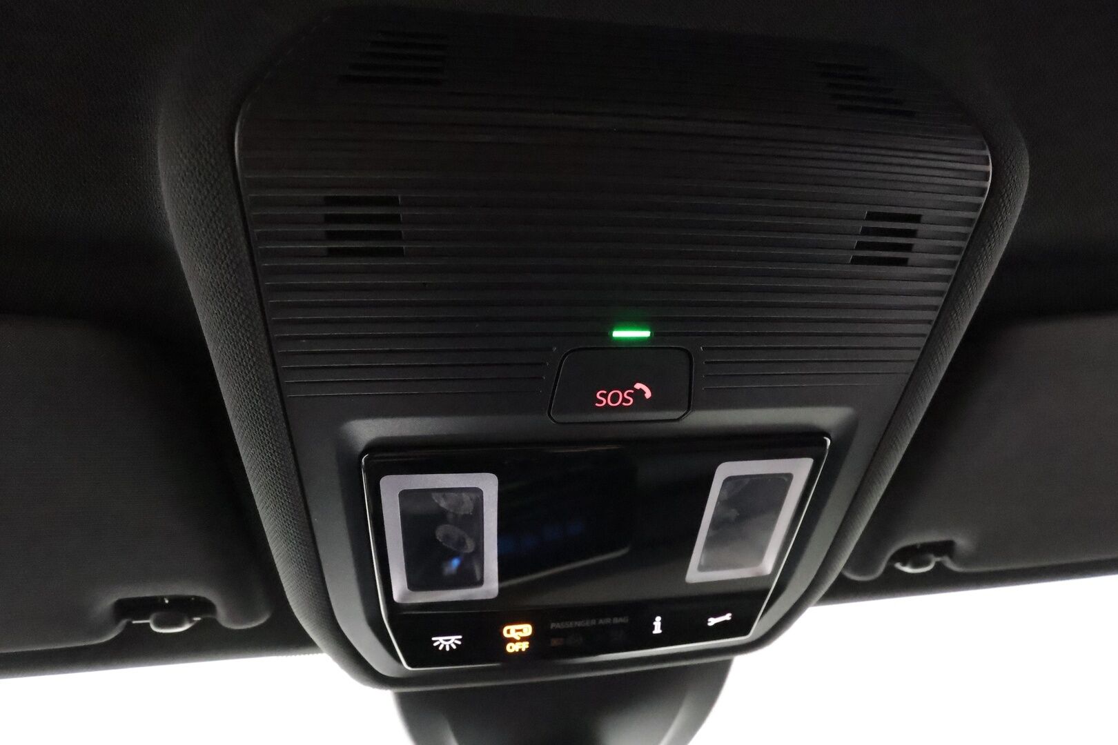 Volkswagen Golf 2021 GTE 180 kW (PHEV) DSG-automaatti **Adapt.Vakkari / Matrix-LED / P.Kamera / Navi / Kaistavahti / Digimittaristo** - Akku kuntotarkastettu / Apple&Android / 3-Alueinen AC / 1x Vanteet / 2x Renkaat
