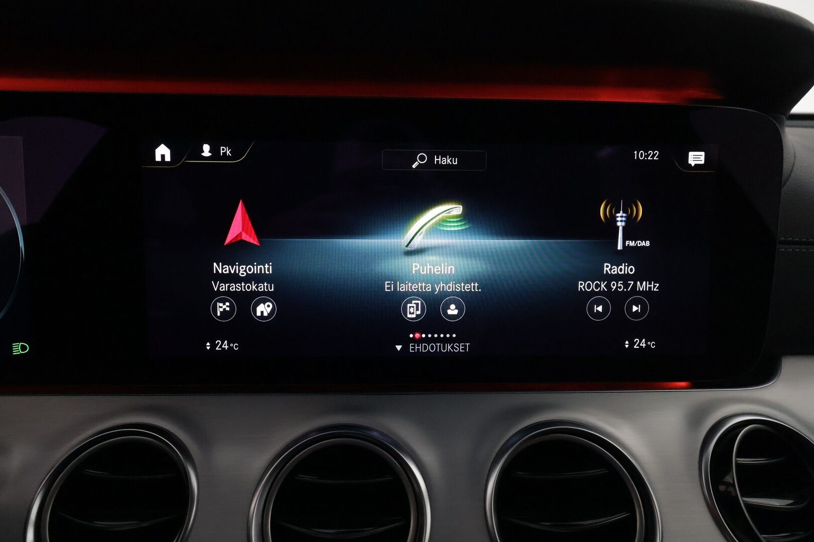 MERCEDES-BENZ E 2021 220 T d 4MATIC AMG - 3,99 % KORKOTARJOUS TÄHÄN AUTOON - * Widescreen / Webasto / Koukku / Adapt.Vakkari / P. Kamera / Sporttipenkit / LED-valot / Navi / Kaistavahti / 2x Renkaat*
