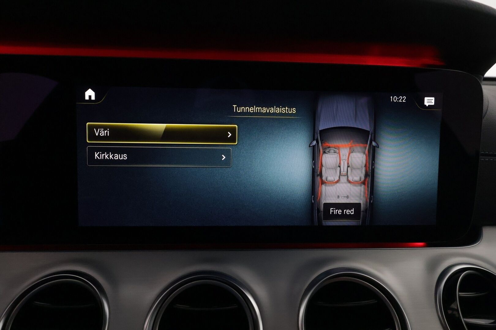 MERCEDES-BENZ E 2021 220 T d 4MATIC AMG - 3,99 % KORKOTARJOUS TÄHÄN AUTOON - * Widescreen / Webasto / Koukku / Adapt.Vakkari / P. Kamera / Sporttipenkit / LED-valot / Navi / Kaistavahti / 2x Renkaat*