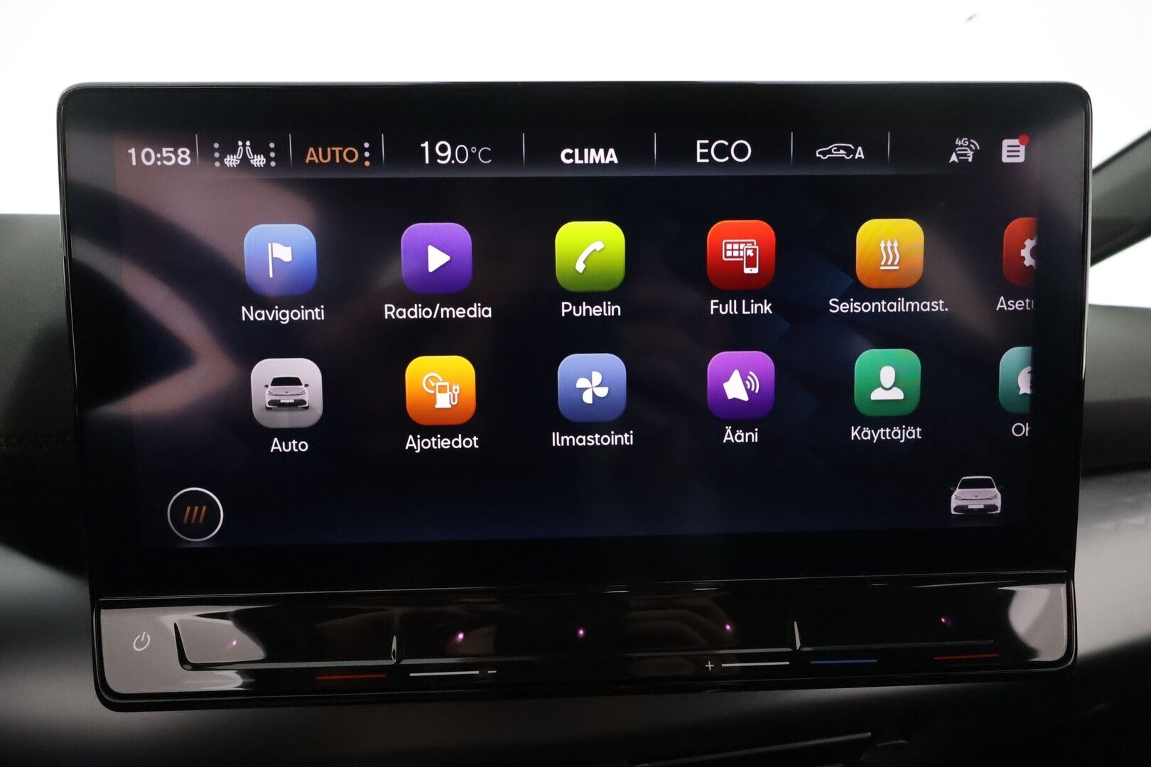 CUPRA BORN 2022 150 kW 58kWh ** Lämpöpumppu / Adapt.vakkari / 2x vanteet / P-Kamera / Apple&Android / Sporttipenkit / Navi / Digimittari