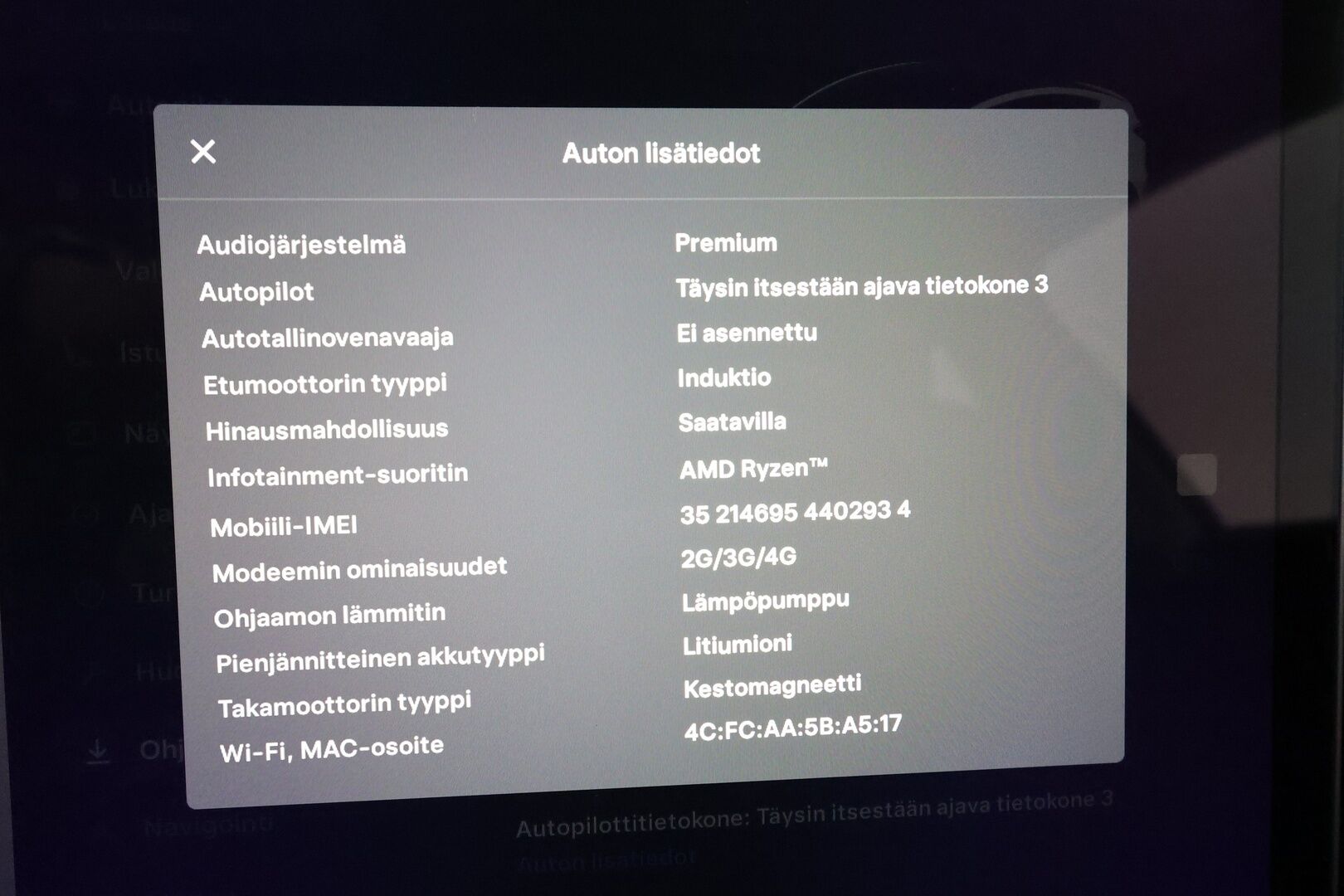 TESLA MODEL Y 2022 Long Range Dual Motor AWD *Vetokoukku / RYZEN / Lämpöpumppu / ACC / Matrix-LED / Kamera* - 3,99 % KORKOTARJOUS TÄHÄN AUTOON - Vetokoukullinen! / 1-Omisteinen Ruotsista / RYZEN