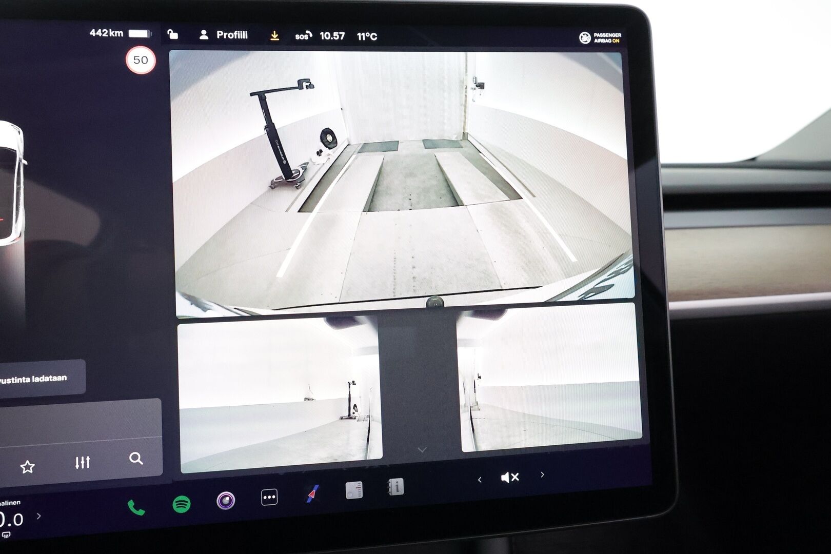 TESLA MODEL Y 2022 Long Range Dual Motor AWD *Vetokoukku / RYZEN / Lämpöpumppu / ACC / Matrix-LED / Kamera* - 3,99 % KORKOTARJOUS TÄHÄN AUTOON - Vetokoukullinen! / 1-Omisteinen Ruotsista / RYZEN