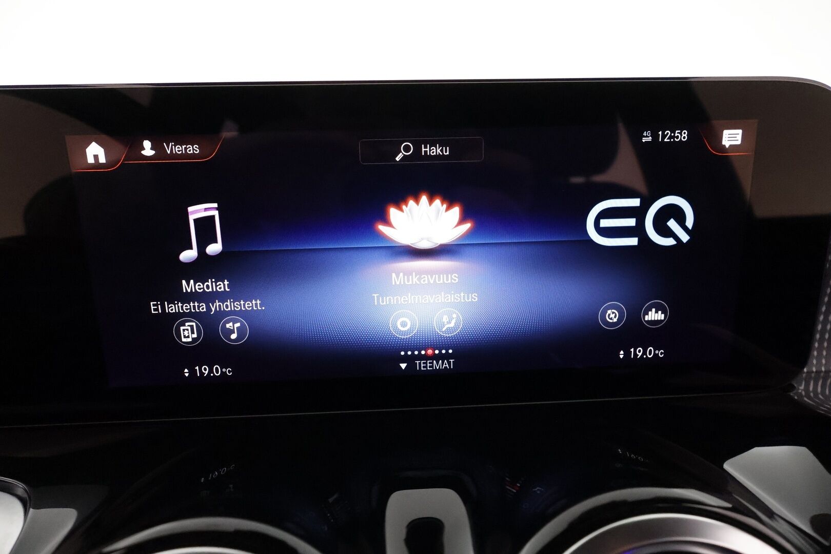 MERCEDES-BENZ EQB 2023 350 4Matic ** 7-P / Adapt.Vakkari / P.kamera / Puolinahat / LED High Performance / MB me / Keyless / Navi / 2x renkaat - 3,99 % KORKOTARJOUS TÄHÄN AUTOON - ** Alv. vähennyskelpoinen / Kahdet vanteet **
