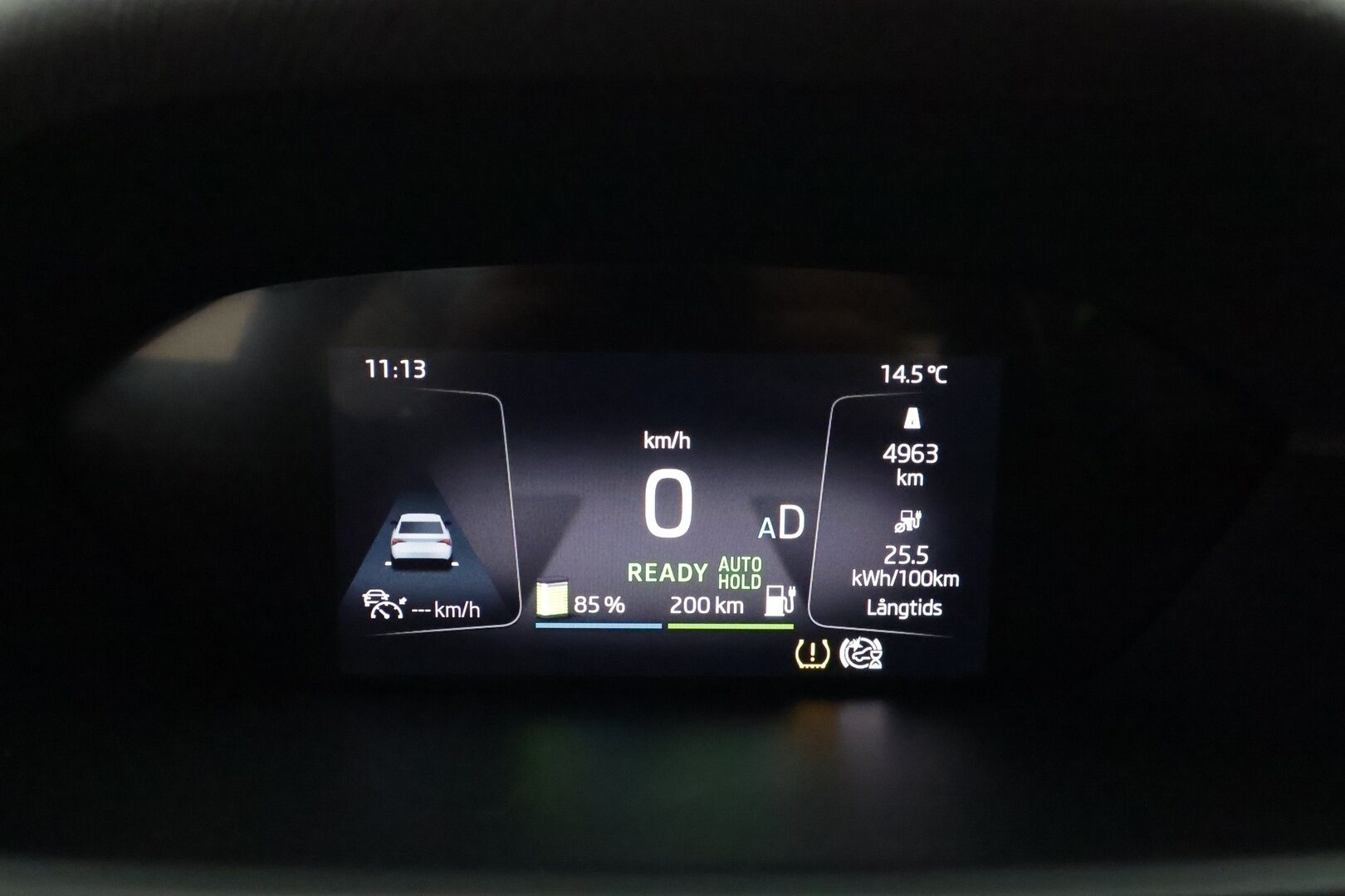 SKODA ENYAQ 2022 80x 4x4 iV **Lämpöpumppu / Koukku / Adapt.Vakkari / Matrix-LED / P. Kamera / Muistipenkki / Navi / Kaistavahti** - 3,99 % KORKOTARJOUS TÄHÄN AUTOON - Digimittaristo / 3-Alueinen AC / KeylessGO / 2x Renkaat