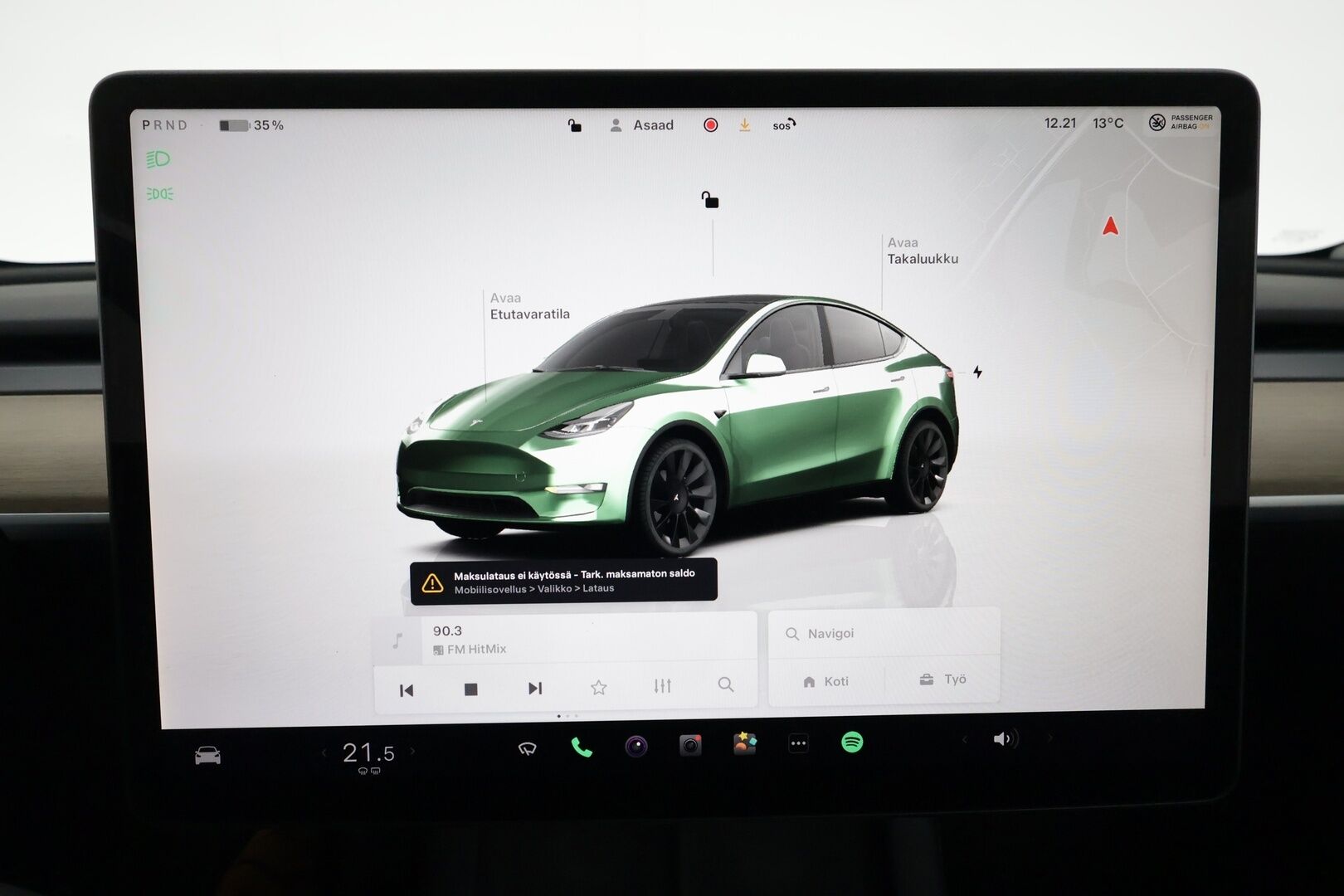 TESLA MODEL Y 2022 Long Range AWD Ryzen AMD **Lasikatto / Lämpöpumppu / Adapt.Vakkari / Matrix-LED / P. Kamera / Navi / Kaistavahti** - 3,99 % KORKOTARJOUS TÄHÄN AUTOON - Premium Audio / KeylessGO / 2x Renkaat