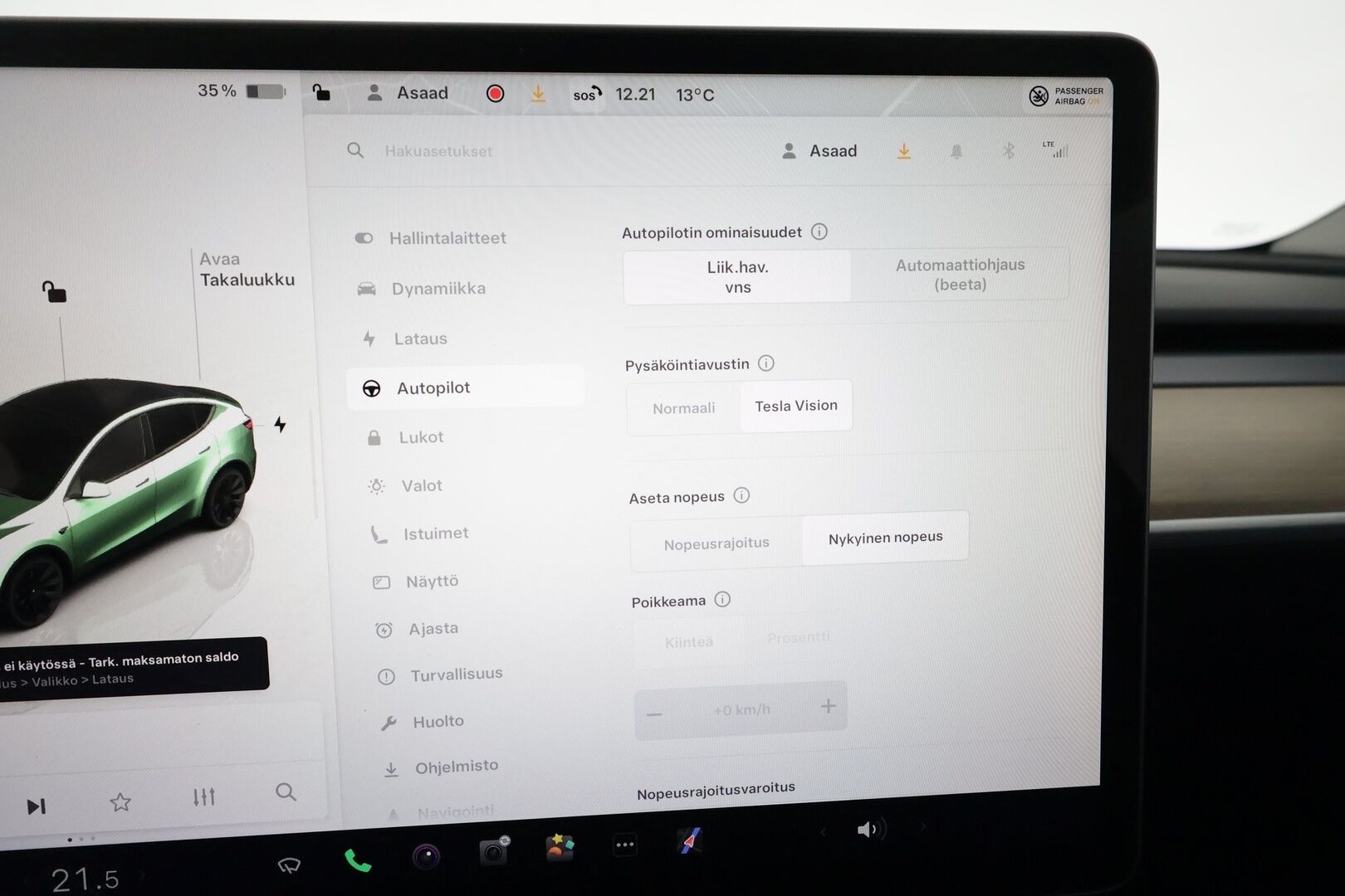 TESLA MODEL Y 2022 Long Range AWD Ryzen AMD **Lasikatto / Lämpöpumppu / Adapt.Vakkari / Matrix-LED / P. Kamera / Navi / Kaistavahti** - 3,99 % KORKOTARJOUS TÄHÄN AUTOON - Premium Audio / KeylessGO / 2x Renkaat