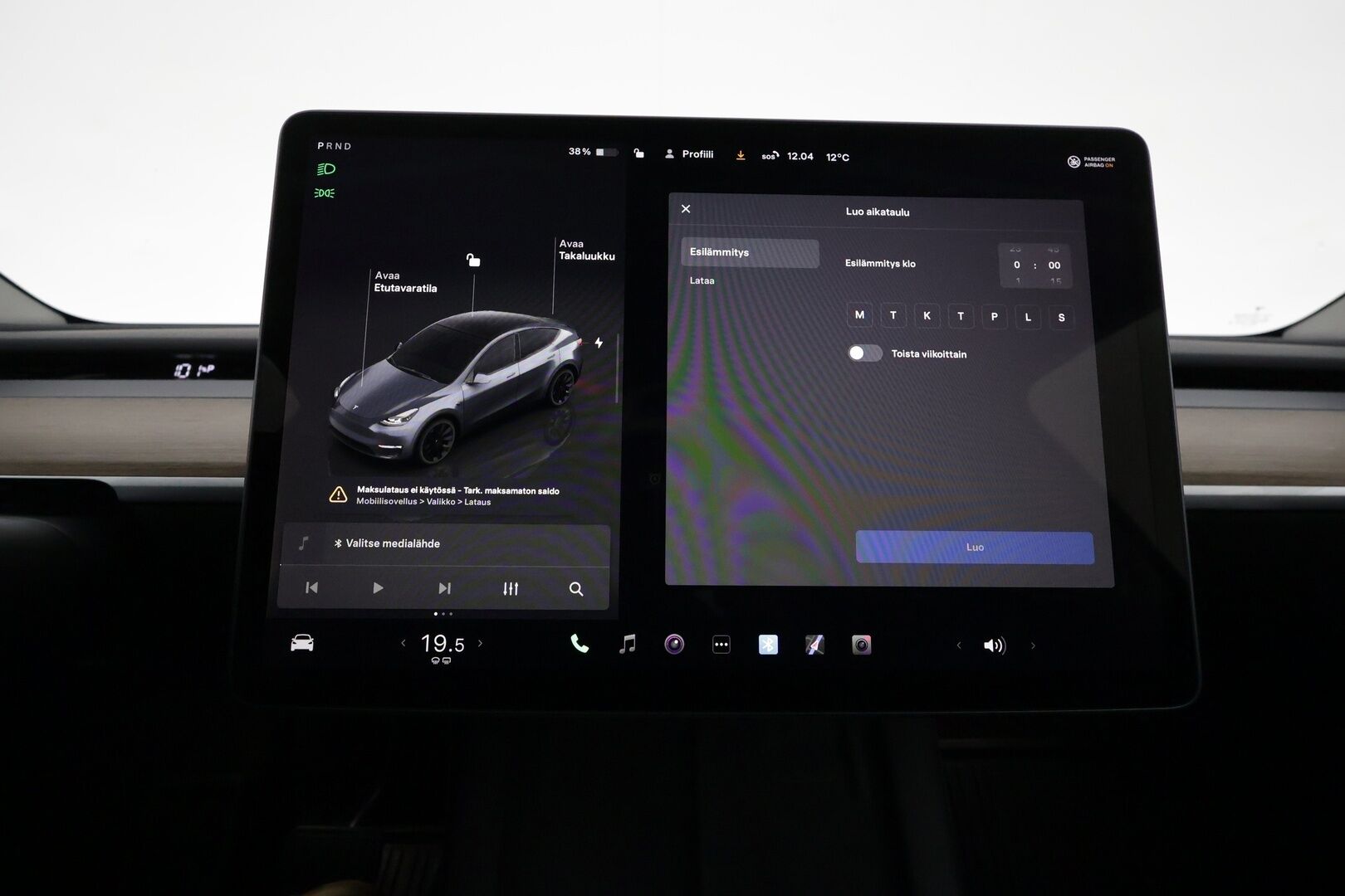 TESLA MODEL Y 2022 Long Range AWD Ryzen AMD **Lasikatto / Lämpöpumppu / Koukku / Adapt.Vakkari / Matrix-LED / P.Kamera / Navi** - 3,99 % KORKOTARJOUS TÄHÄN AUTOON - Nahkaverhoilu / Kaistavahti / Premium Audio / KeylessGO / 2x Renkaat