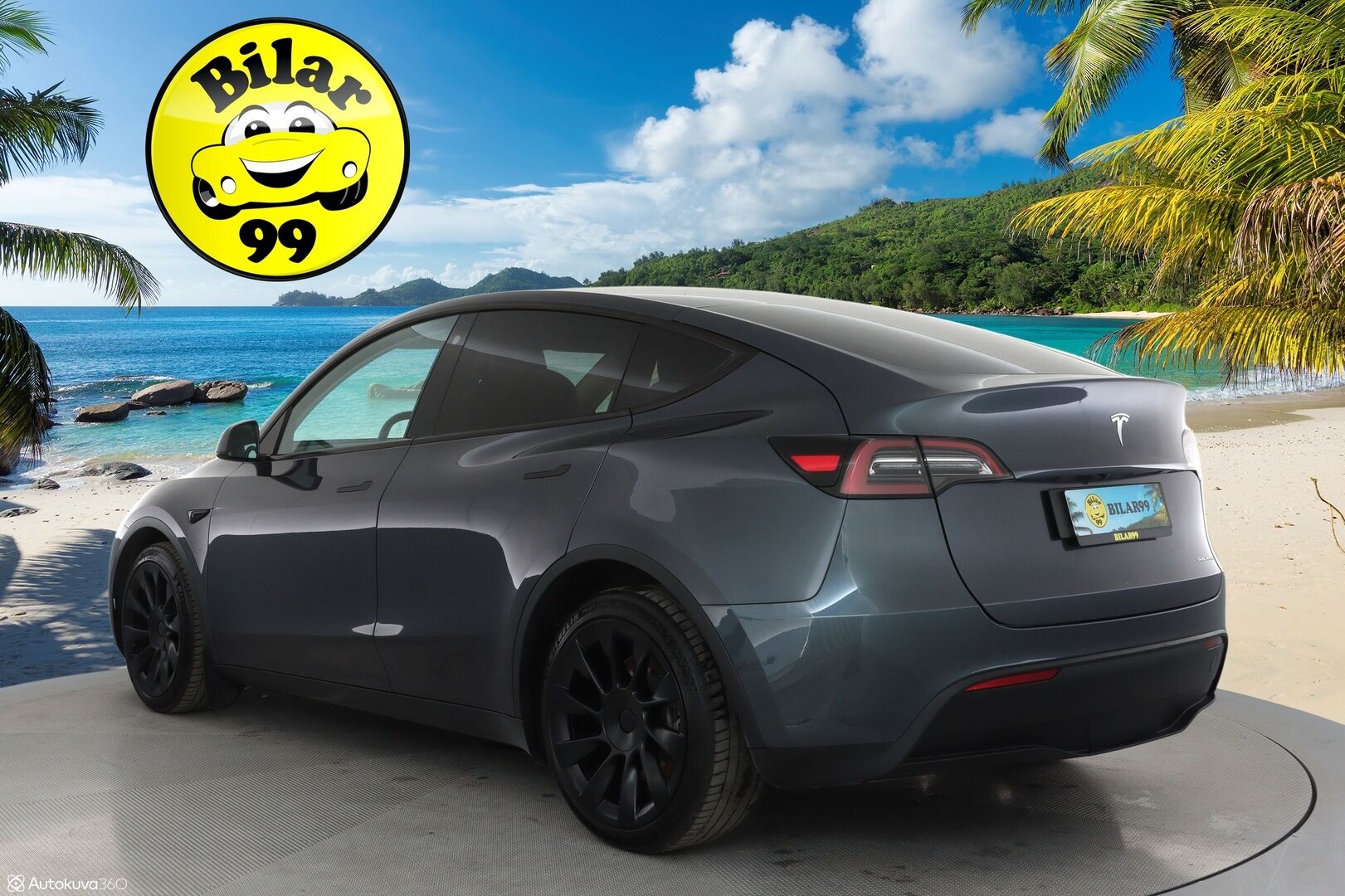 TESLA MODEL Y 2022 Long Range AWD Ryzen AMD **Lasikatto / Lämpöpumppu / Koukku / Adapt.Vakkari / Matrix-LED / P.Kamera / Navi** - 3,99 % KORKOTARJOUS TÄHÄN AUTOON - Nahkaverhoilu / Kaistavahti / Premium Audio / KeylessGO / 2x Renkaat