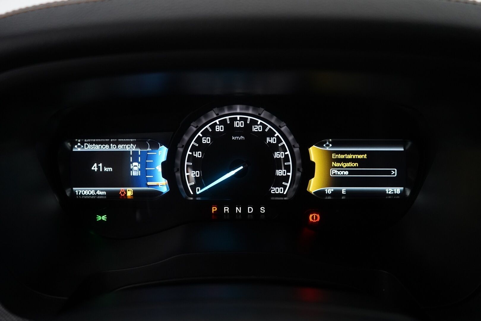 FORD RANGER 2018 3.2tdci 4X4 Wildtrak *Webasto / Koukku / ACC / P.Kamera / Kaistavahti / Navi / LED-lisävalo / 2x Renkaat* - 3,99 % KORKOTARJOUS TÄHÄN AUTOON - Merkkihuollot / Kahdet Fordin Alumiinivanteet / Alpha Lavaste