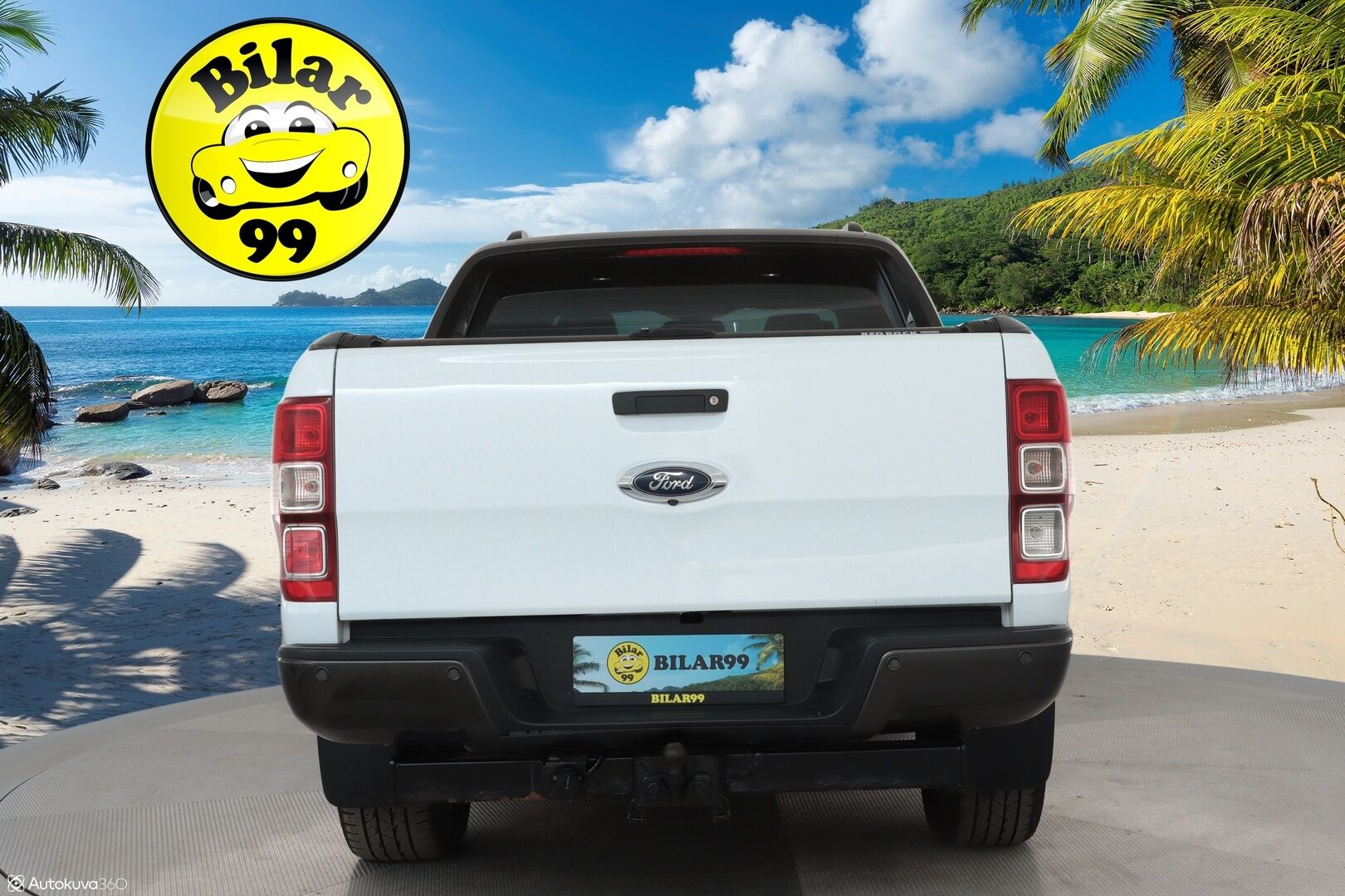 FORD RANGER 2017 3.2TDCI 4X4 Aut Grew Cab Wildtrak **Webasto / Koukku / Adapt.Vakkari / P. Kamera / Kaistavahti / Navi** - 3,99 % KORKOTARJOUS TÄHÄN AUTOON - Aut. Ilmastointi / Lämmitetty Tuulilasi / 2x Renkaat