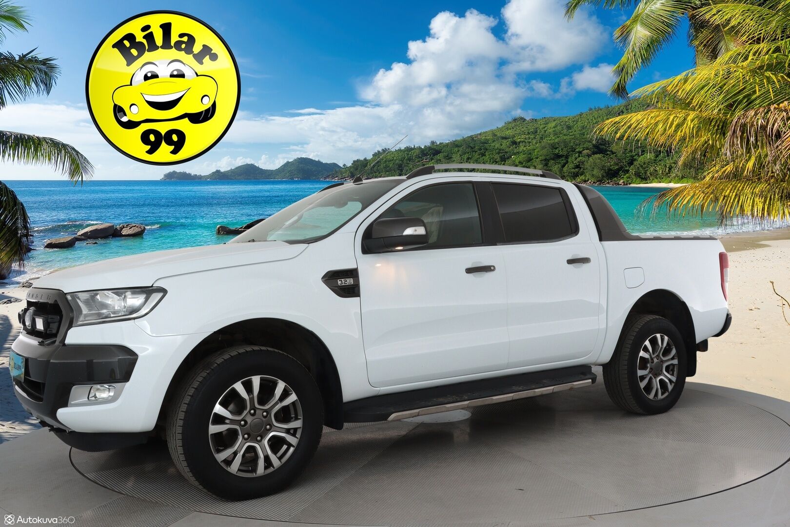 FORD RANGER 2017 3.2TDCI 4X4 Aut Grew Cab Wildtrak **Webasto / Koukku / Adapt.Vakkari / P. Kamera / Kaistavahti / Navi** - 3,99 % KORKOTARJOUS TÄHÄN AUTOON - Aut. Ilmastointi / Lämmitetty Tuulilasi / 2x Renkaat