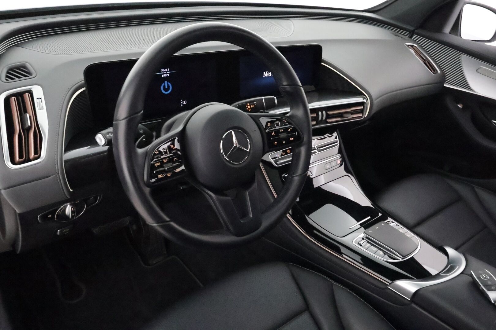 MERCEDES-BENZ EQC 2021 400 4Matic Business **Widescreen / Kattoluukku / Adapt.Vakkari / P.Kamera / LED-valot / Navi / Kaistavahti / KeylessGO** - 3,99 % KORKOTARJOUS TÄHÄN AUTOON - 