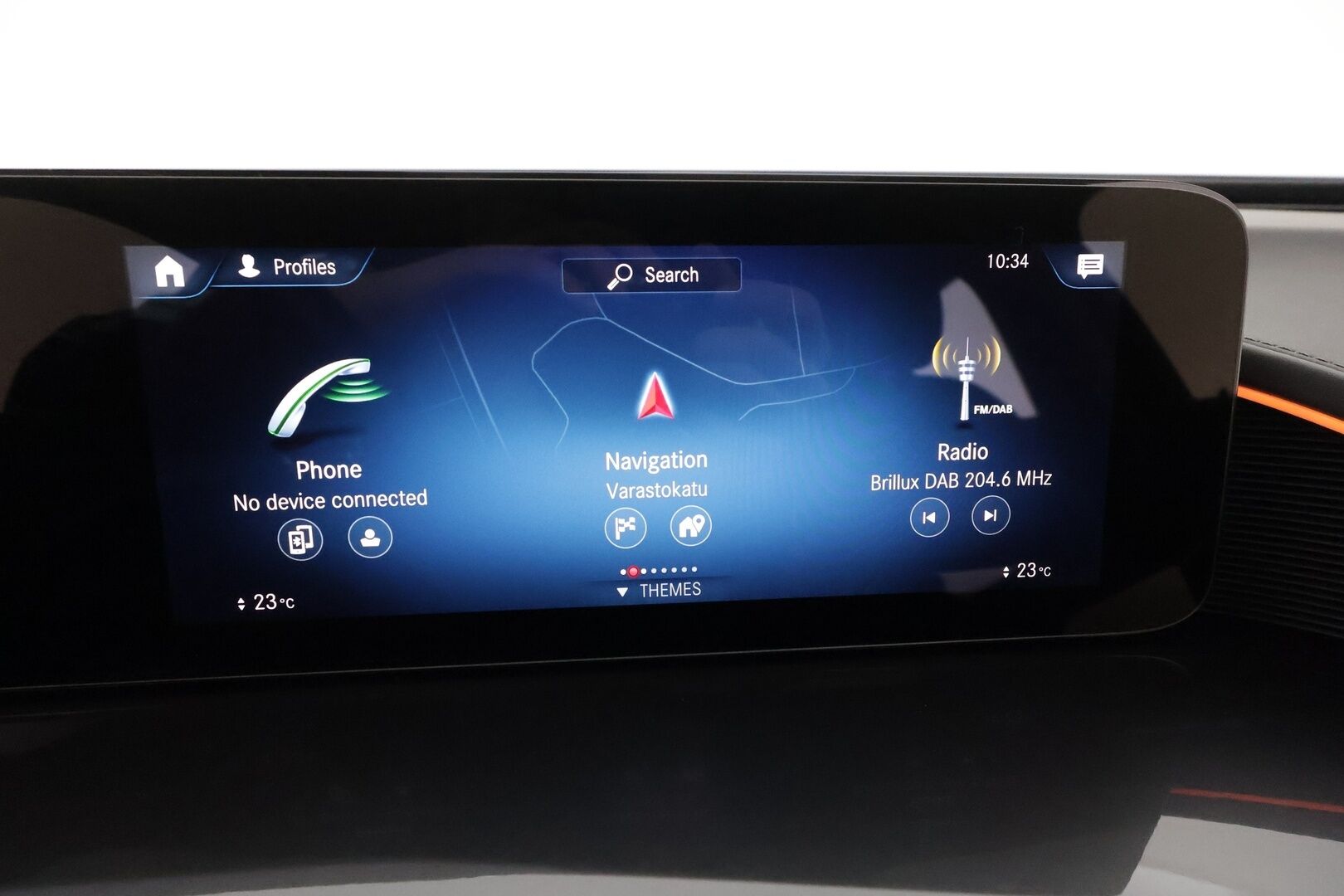 MERCEDES-BENZ EQC 2021 400 4Matic Business **Widescreen / Kattoluukku / Adapt.Vakkari / P.Kamera / LED-valot / Navi / Kaistavahti / KeylessGO** - 3,99 % KORKOTARJOUS TÄHÄN AUTOON - 