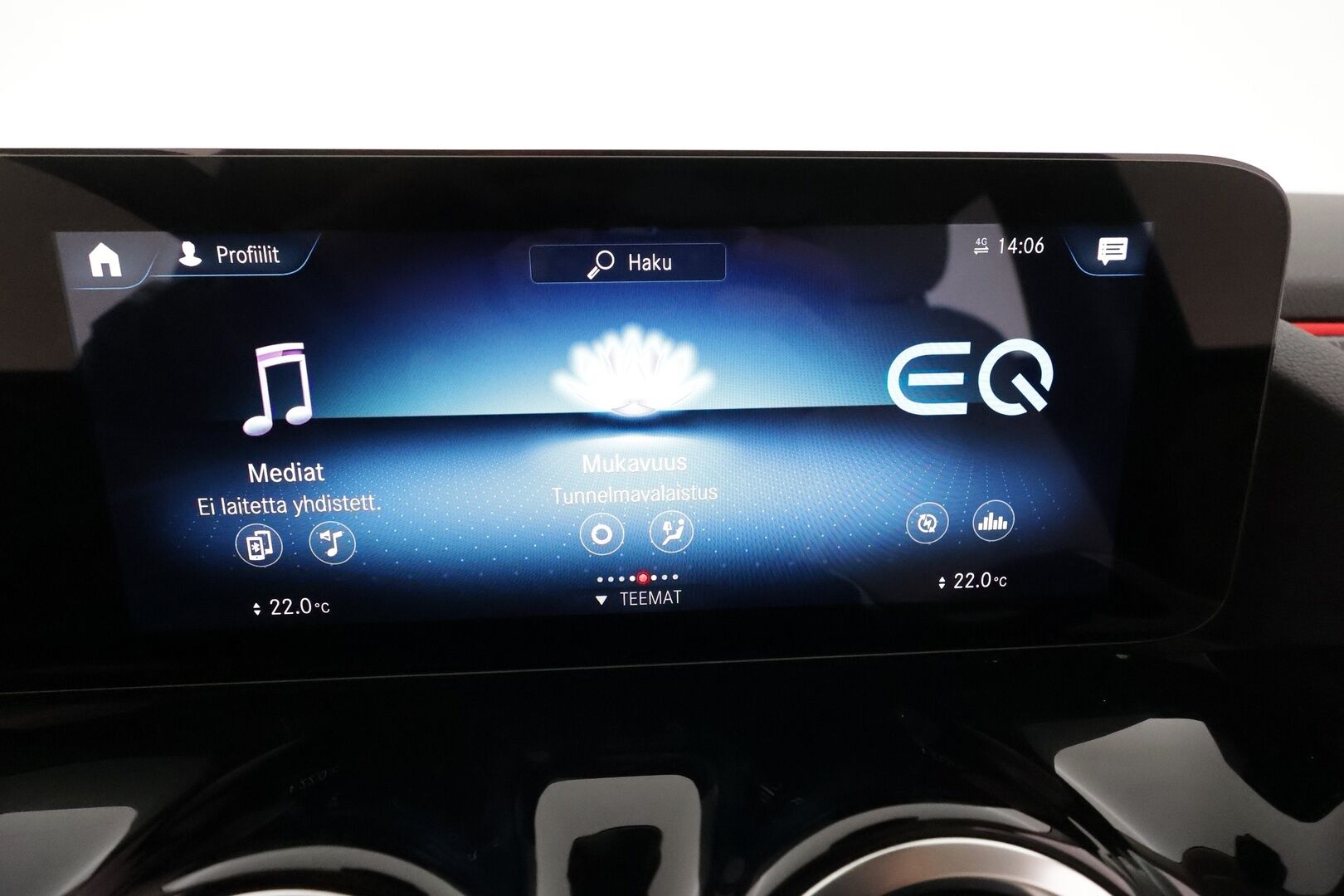 MERCEDES-BENZ EQA 2022 350 4Matic **Widescreen / Panorama / 360° Kamera / Adapt.Vakkari / Muistpenkki / LED-High Performance / Navi** - 3,99 % KORKOTARJOUS TÄHÄN AUTOON - Kaistavahti / KeylessGO / Akku kuntotarkastettu / Juuri Huollettu!