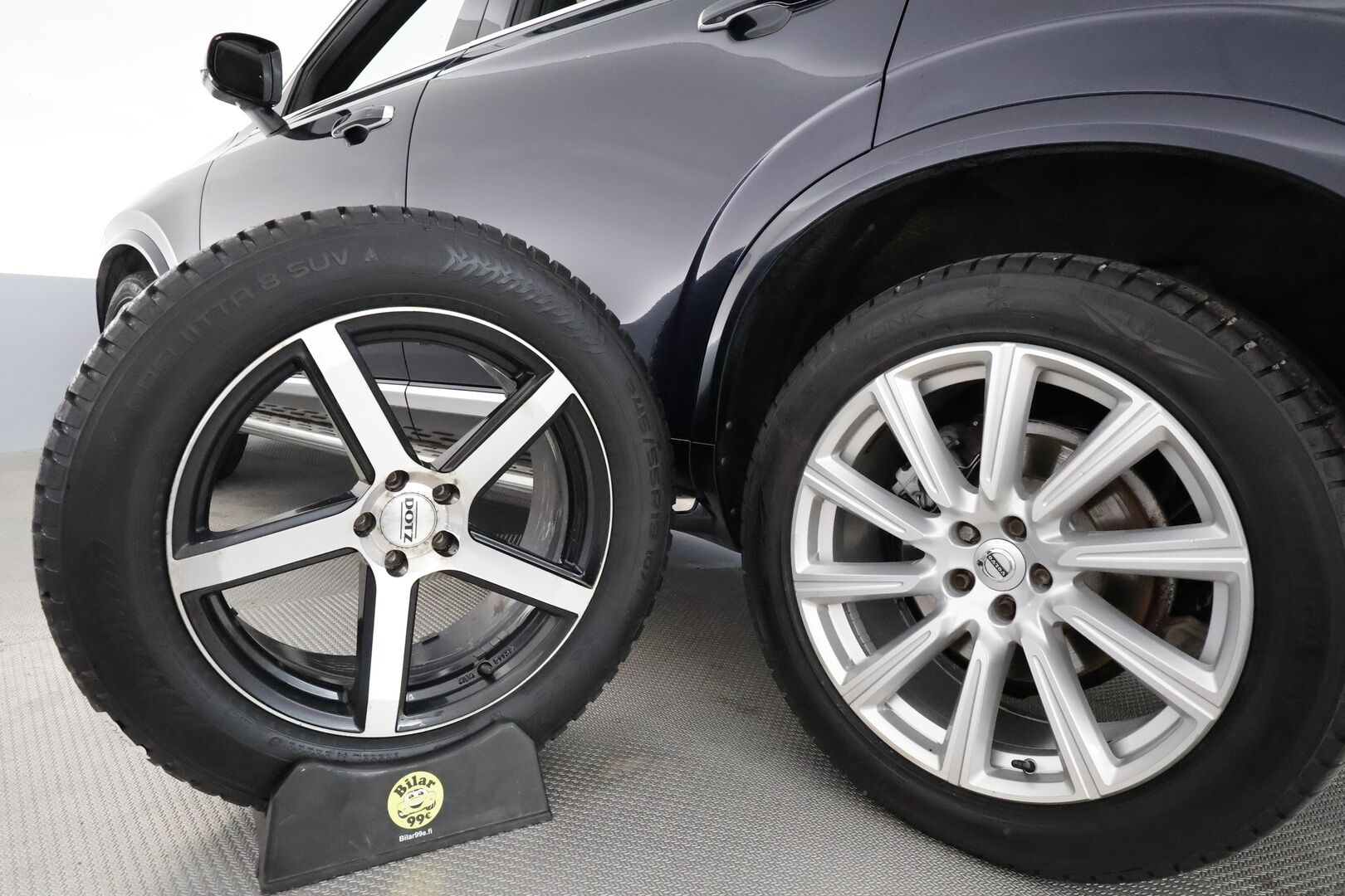 Volvo XC90 2016 D5 AWD Inscription aut **Webasto / Koukku / Adapt.Vakkari / Full-LED / Sporttinahat Muistilla / Istuimet-7 / P.Kamera** - 3,99 % KORKOTARJOUS TÄHÄN AUTOON - 4-Alueinen AC / Navi / Kaistavahti / KeylessGO / 2x Renkaat