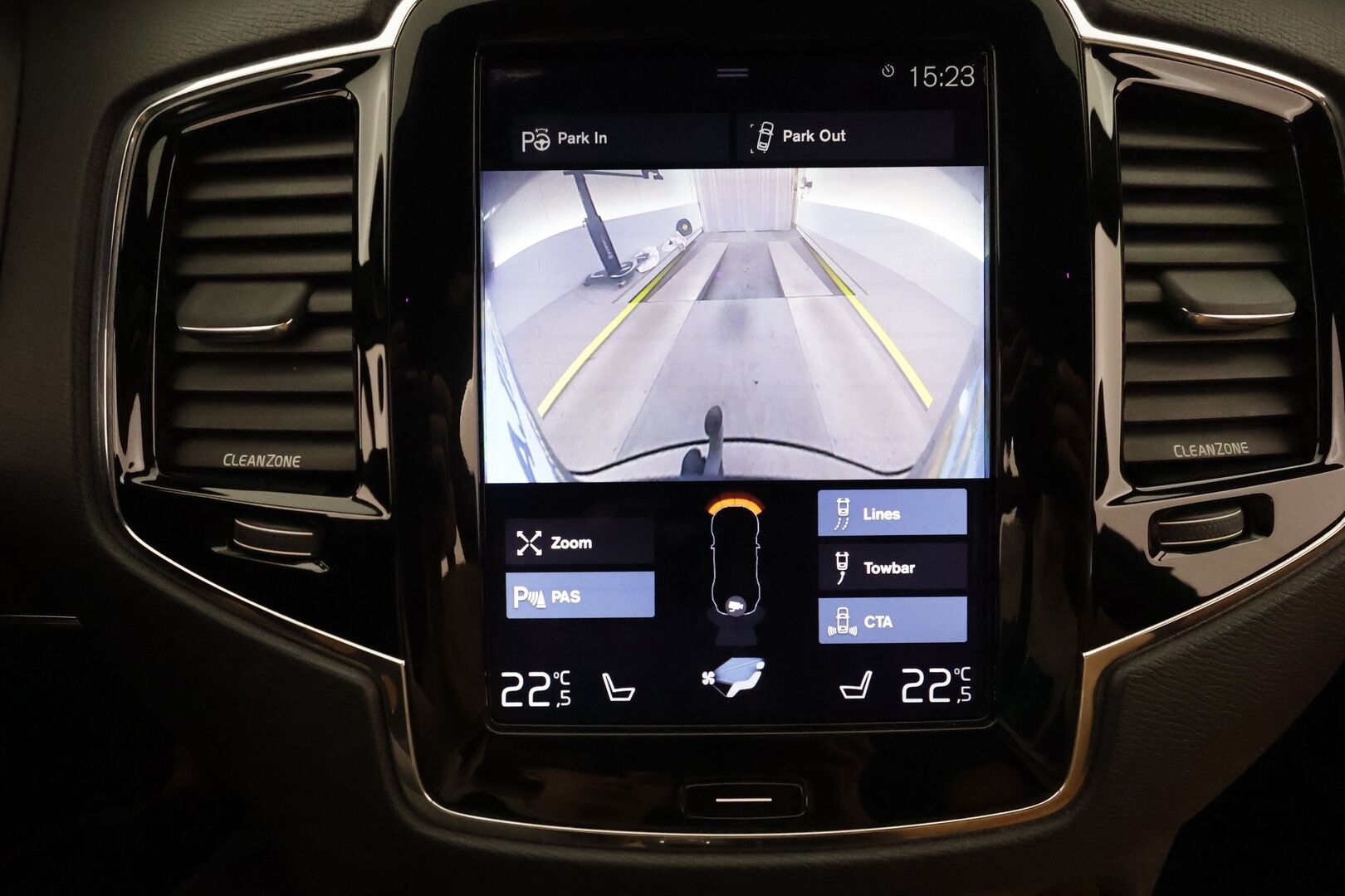 Volvo XC90 2016 D5 AWD Inscription aut **Webasto / Koukku / Adapt.Vakkari / Full-LED / Sporttinahat Muistilla / Istuimet-7 / P.Kamera** - 3,99 % KORKOTARJOUS TÄHÄN AUTOON - 4-Alueinen AC / Navi / Kaistavahti / KeylessGO / 2x Renkaat