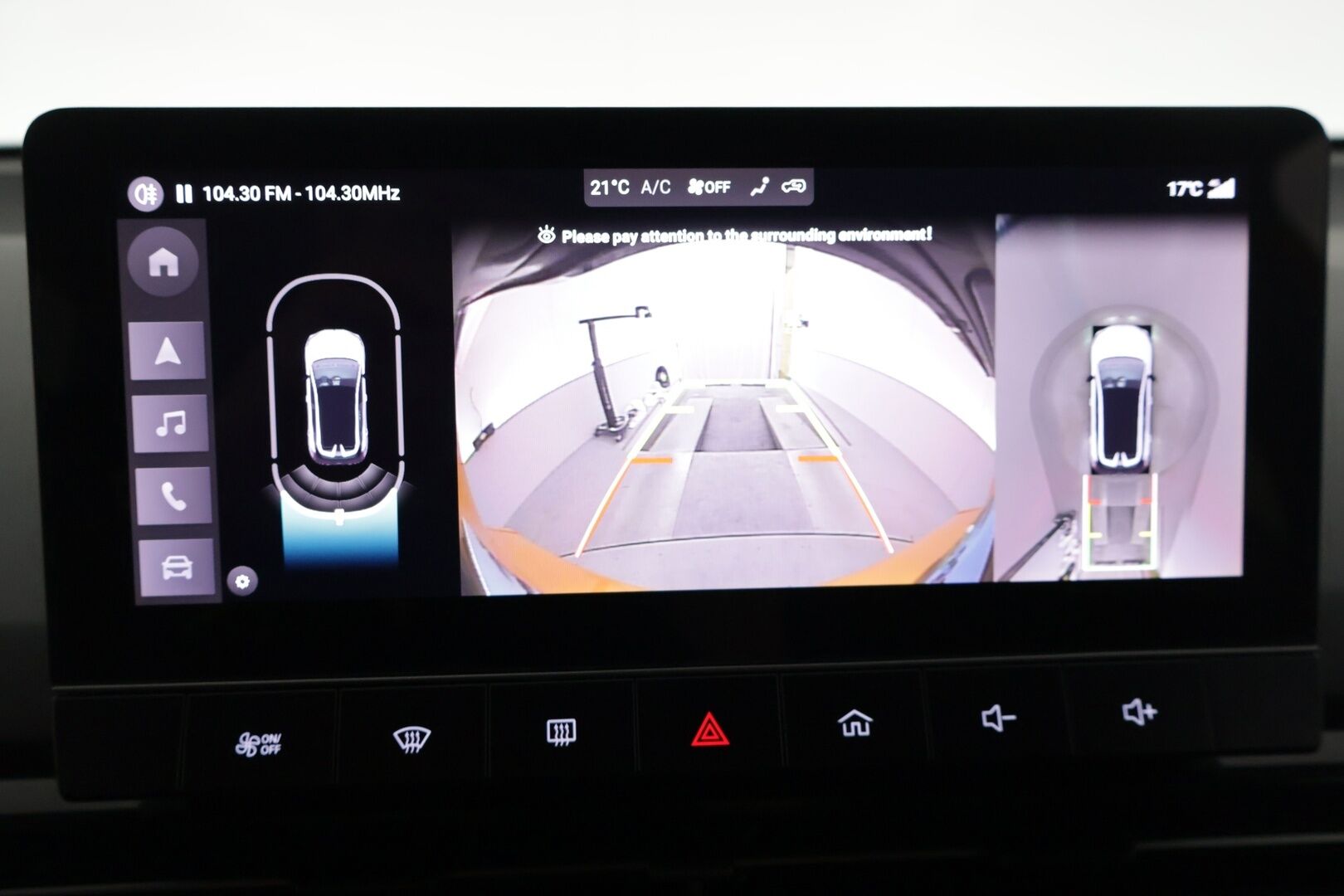 MG MG4 2022 Luxury Long Range - Adapt.Vakkari / 360-Kamera / Puolinahkasisusta / LED / Apple&Android / Navi / BLIS / Huippuvarusteet / Akku testattu!