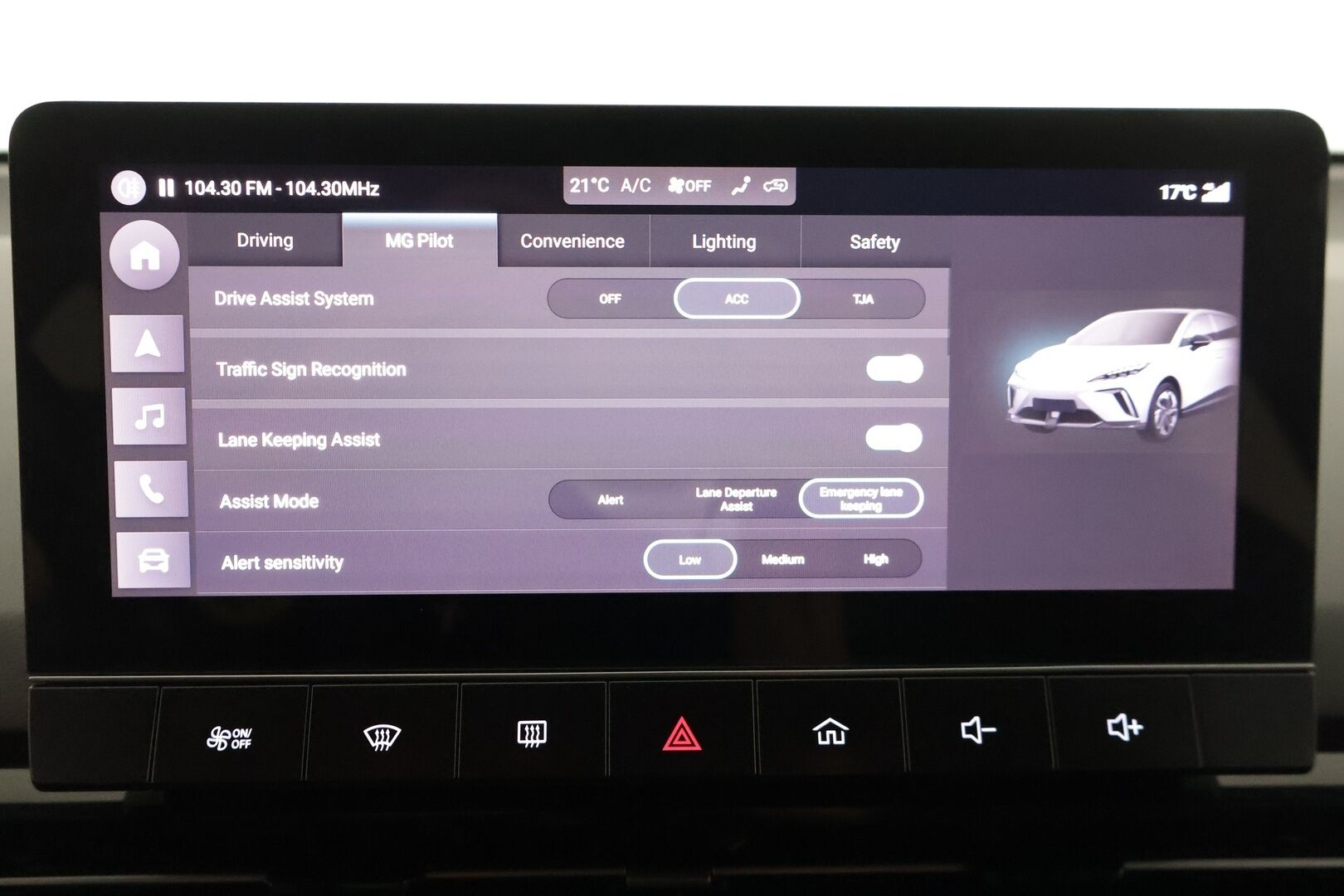 MG MG4 2022 Luxury Long Range - Adapt.Vakkari / 360-Kamera / Puolinahkasisusta / LED / Apple&Android / Navi / BLIS / Huippuvarusteet / Akku testattu!