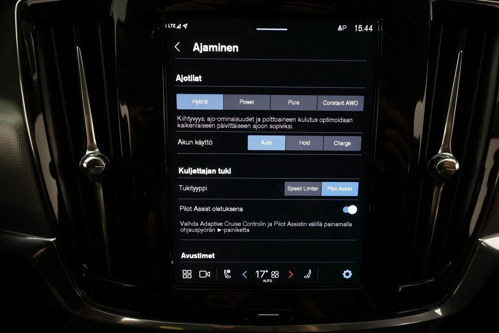 Volvo V90 2023 T6 350 AWD Core Bright Auto **Koukku / Adapt.Vakkari / P.kamera / LED-valot / Kaistavahti / Google Maps / KeylessGO** - Juuri huollettu / Facelift / Hieno kuntoinen / Akku kuntotarkastettu / 2x Renkaat - HULLUT BLACKWEEK JATKOT - KORKOTARJOUS 2,49%