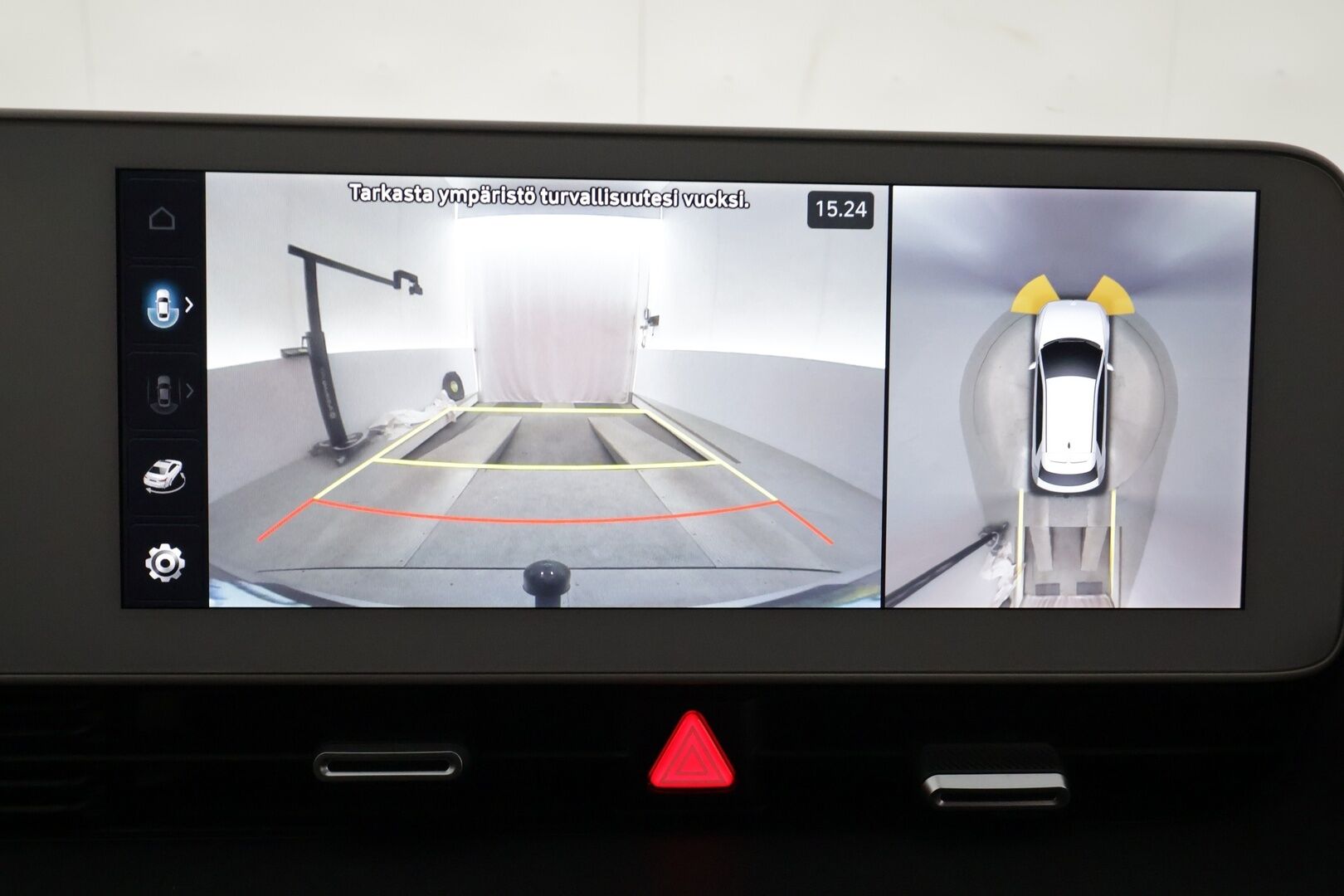 HYUNDAI IONIQ 5 2022 73kWh 305hv Advanced AWD ** Lämpöpumppu / HUD / Adapt.vakkari / Bose / 360 kamera / Koukku / Muistipenkki - Akku kuntotarkastettu / Apple&Android / Keyless 