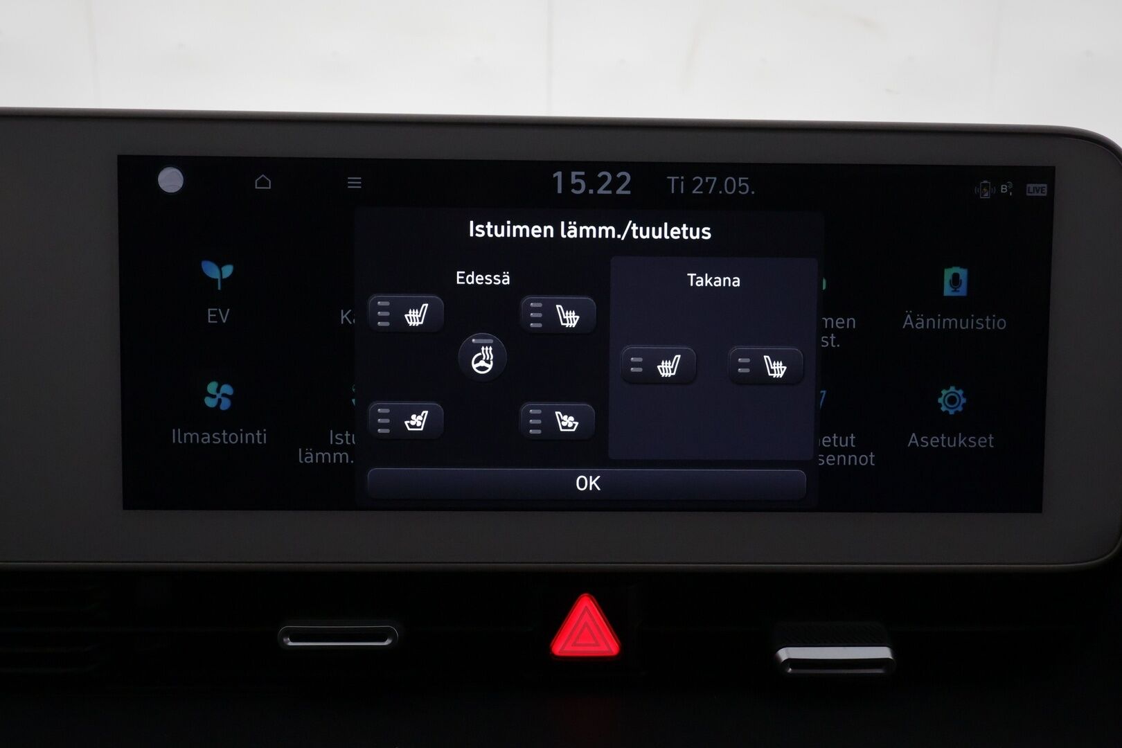 HYUNDAI IONIQ 5 2022 73kWh 305hv Advanced AWD ** Lämpöpumppu / HUD / Adapt.vakkari / Bose / 360 kamera / Koukku / Muistipenkki - Akku kuntotarkastettu / Apple&Android / Keyless 