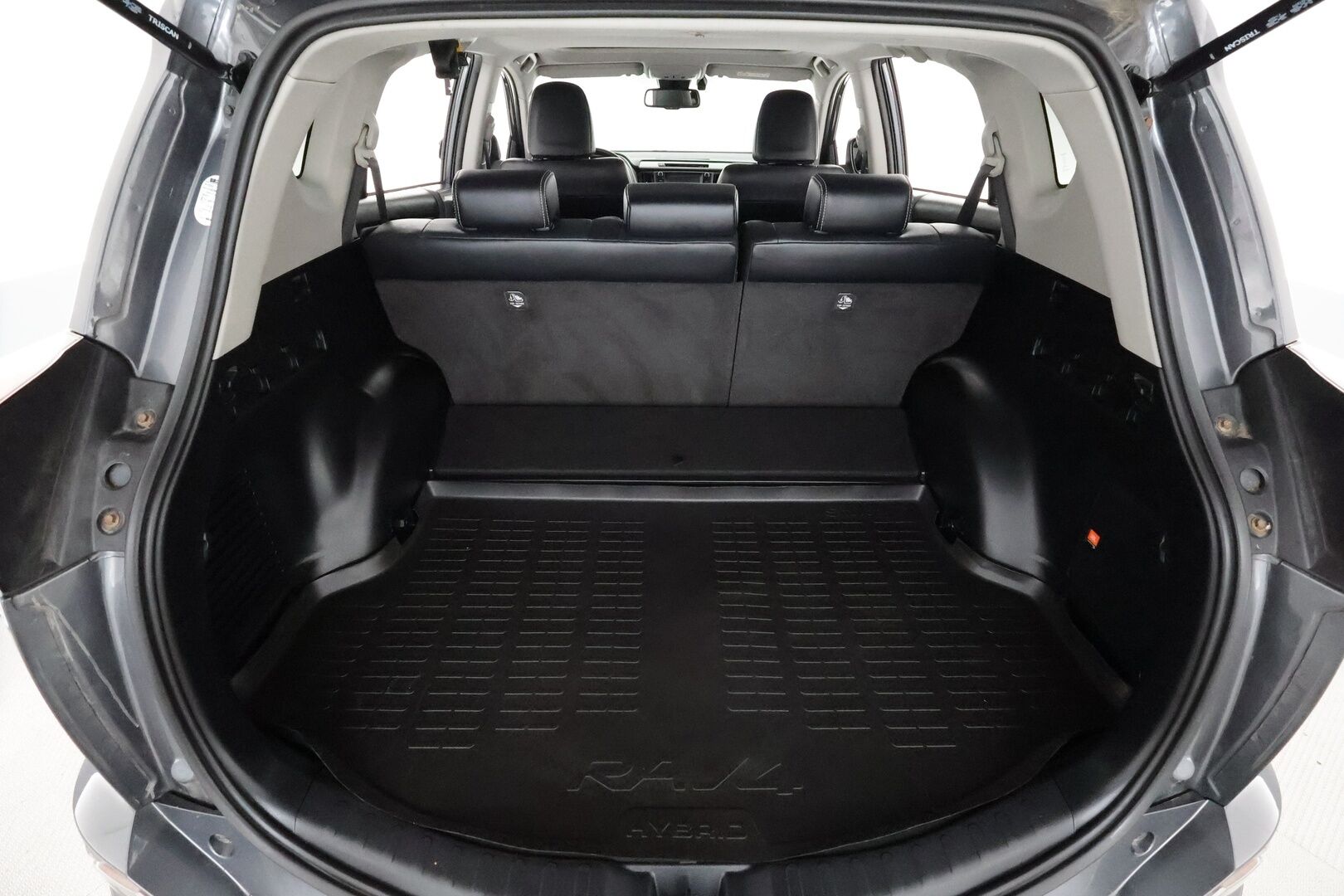 TOYOTA RAV4 2016 AWD 2.5 Hybrid Executive ** Adapt.vakkari / P.kamera / Kattoluukku / Nahkasisusta / Keyles / Navi