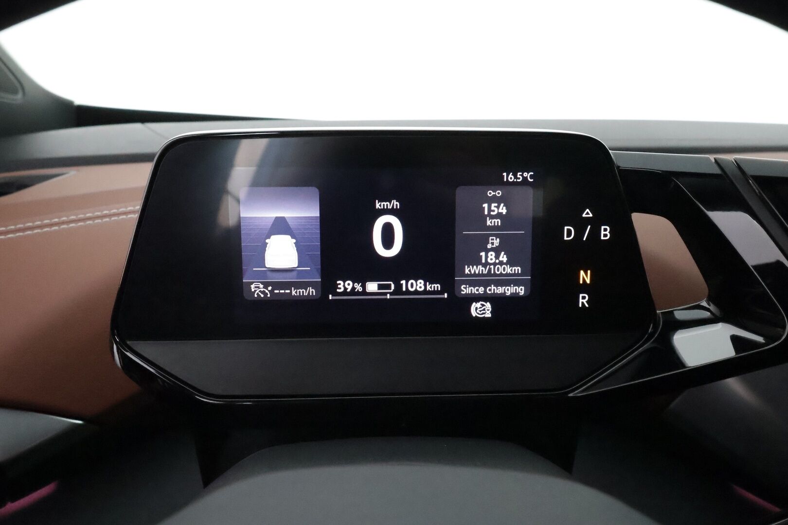 VOLKSWAGEN ID.4 2021 Pro Performance 150 kW, akku 77 kWh **Lämpöpumppu / Matrix LED / Adapt.Vakkari / Peruutuskamera / Vetokoukku** - Akku kuntotarkistettu! / Nahka-Alcantara / Navi / Huippuvarusteet!