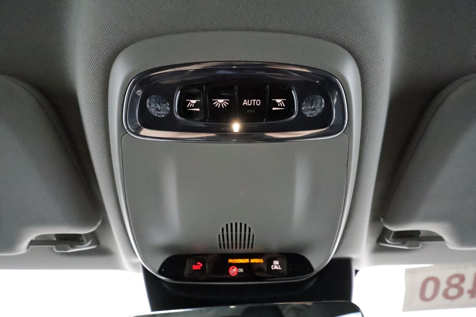 Volvo S90 2018 D4 AWD Geatronic Momentum Advanced **Webasto / Koukku / Full LED / Adapt.vakkari / Puolinahat** - 3,99 % KORKOTARJOUS TÄHÄN AUTOON - 31.5. ASTI! - Merkkihuollettu / Keyless / VOC