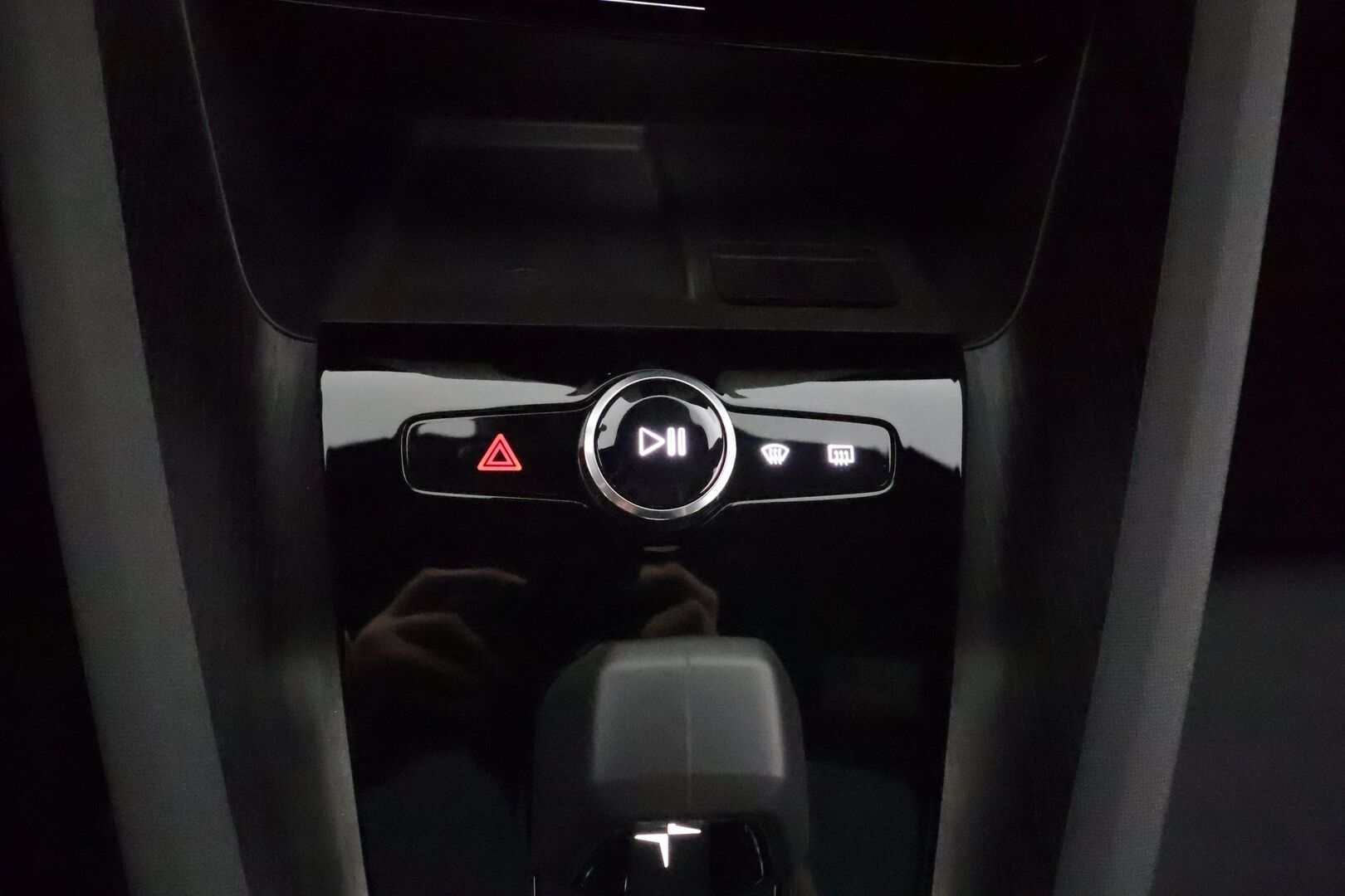 POLESTAR 2 2022 Single Motor Pilot/Plus**Lasikatto / 360° Kamera / Adapt.Vakkari / Pixel-LED / Sporttipenkki Muistilla / Harman/Kardon** - Google Maps / Kaistavahti / KeylessGO / 2x Renkaat