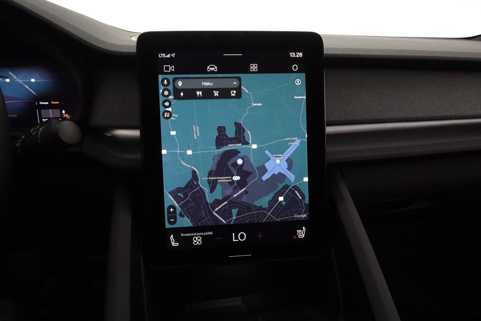 POLESTAR 2 2022 Single Motor Pilot/Plus**Lasikatto / 360° Kamera / Adapt.Vakkari / Pixel-LED / Sporttipenkki Muistilla / Harman/Kardon** - Google Maps / Kaistavahti / KeylessGO / 2x Renkaat
